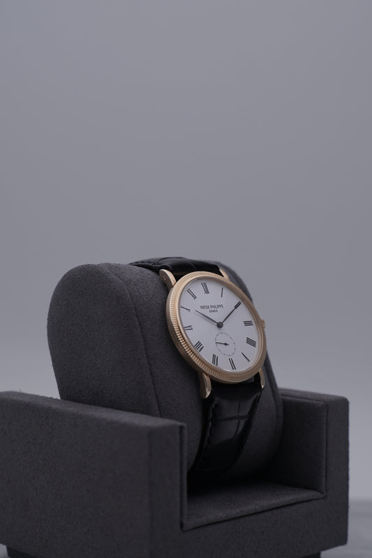 Patek Philippe Calatrava 5119J Clous de Paris Bezel