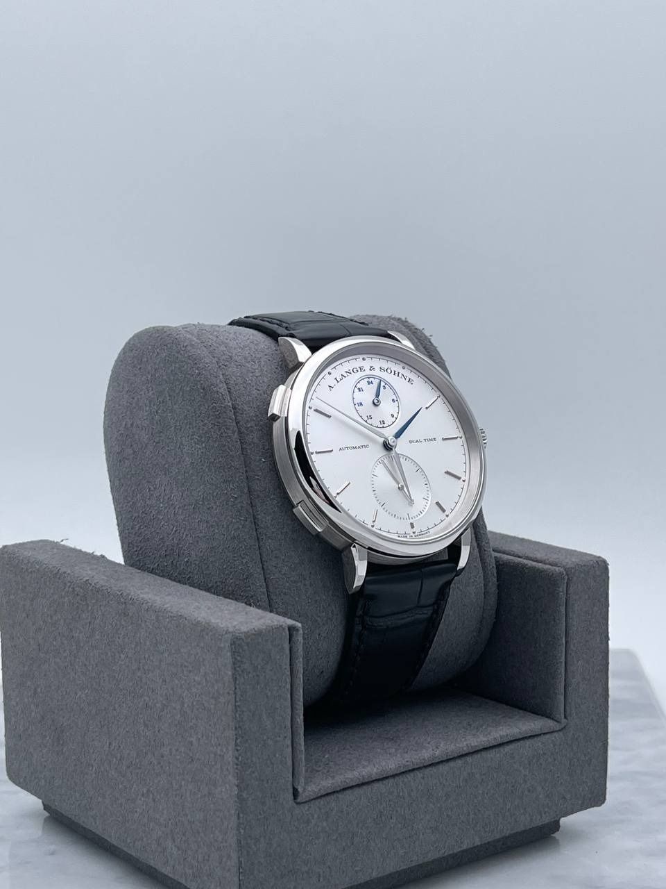 A. Lange & Söhne 385.026