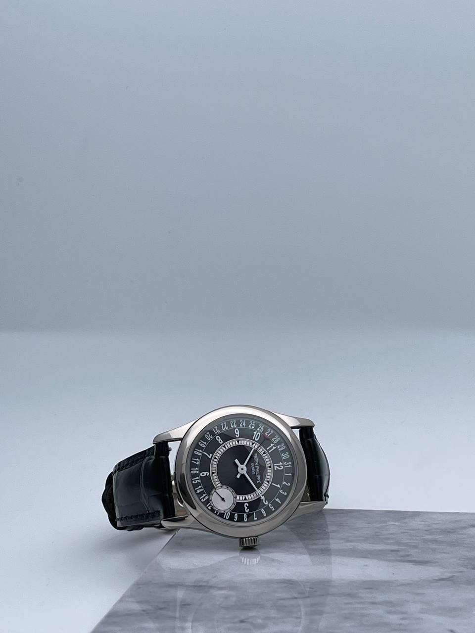 Patek Philippe Calatrava 6000G-010