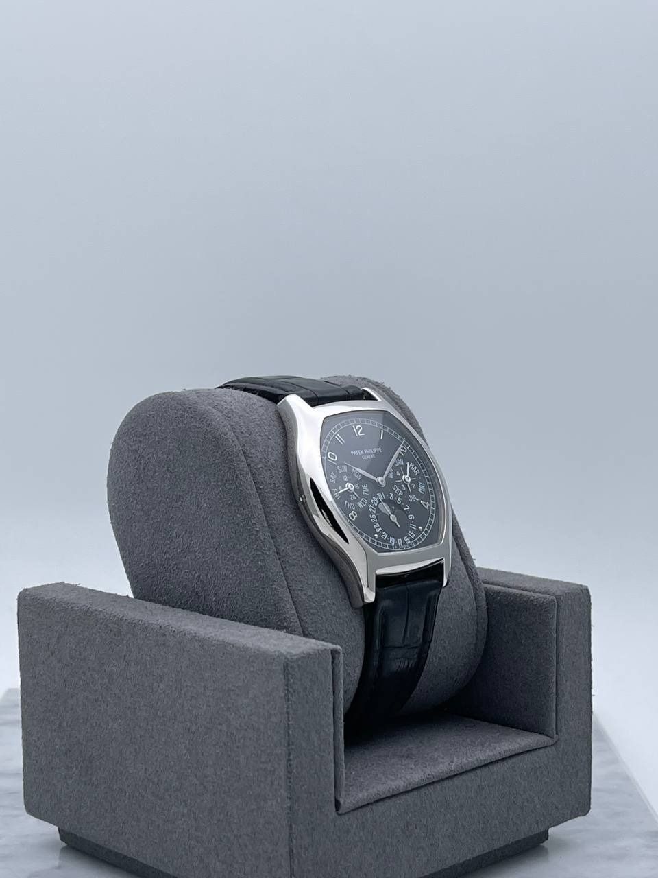 Patek Philippe Perpetual Calendar 5040G Black Dial