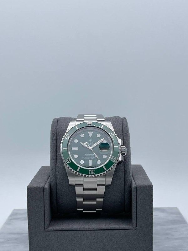 Rolex Submariner 116610LV Hulk