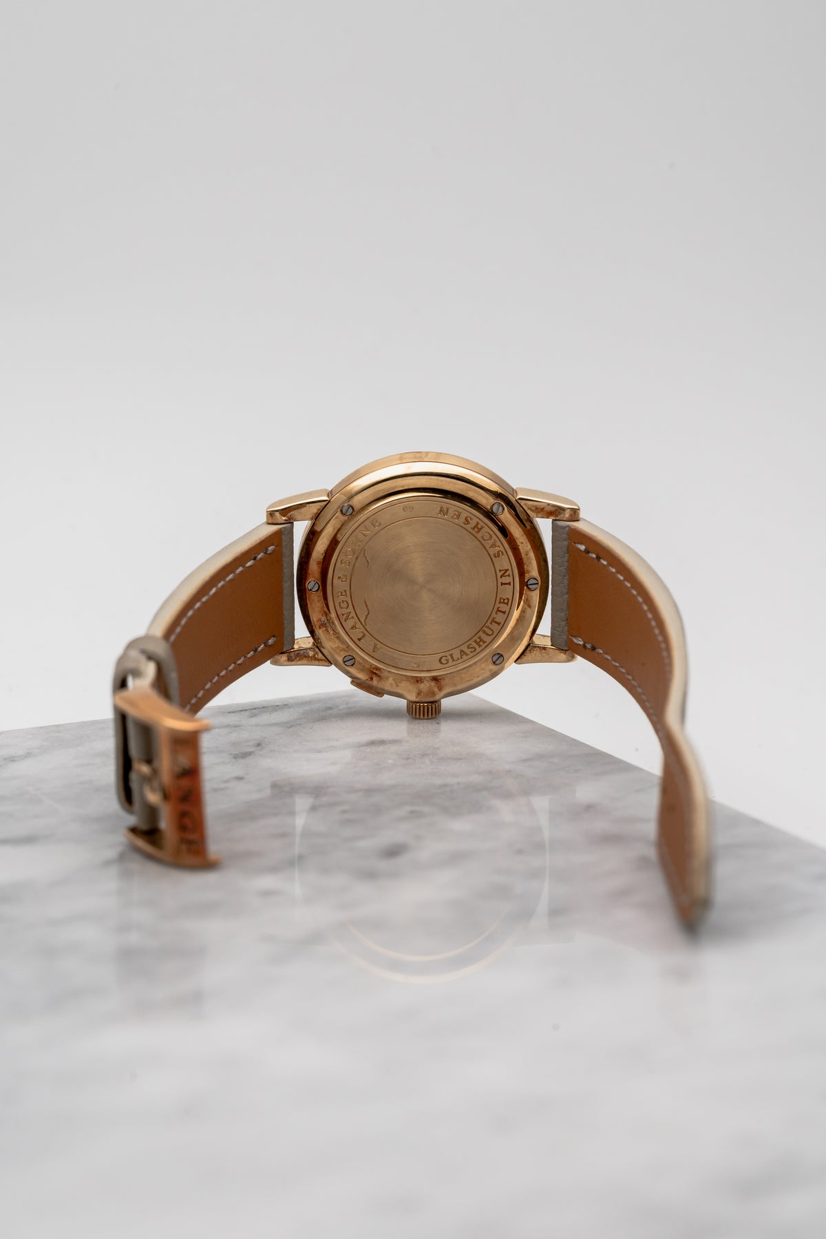 A. Lange & Söhne Saxonia Big Date Closed Caseback 105.001 Champagne Dial
