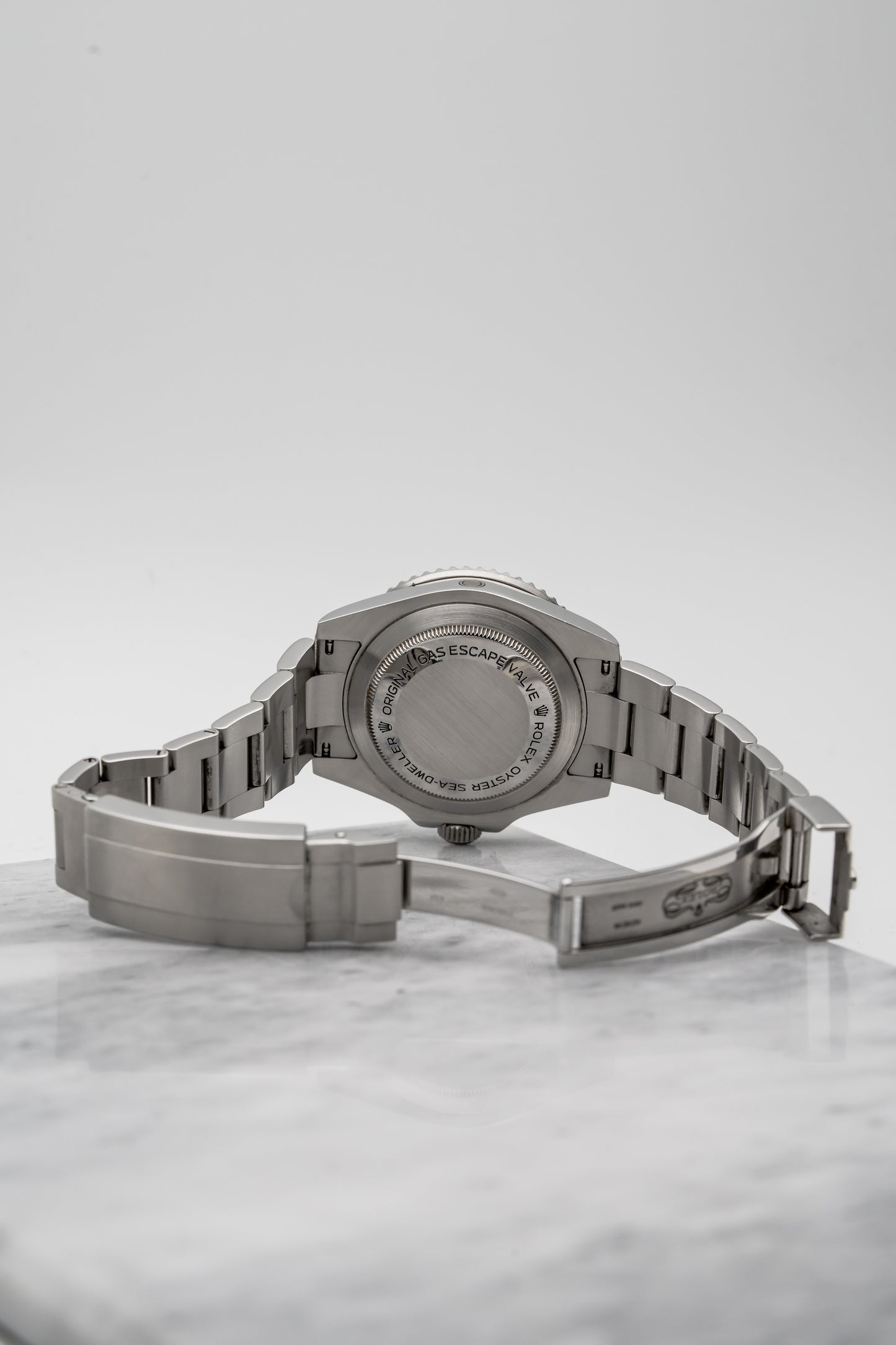 Rolex Sea-Dweller 116600 Black Dial, Stainless Steel