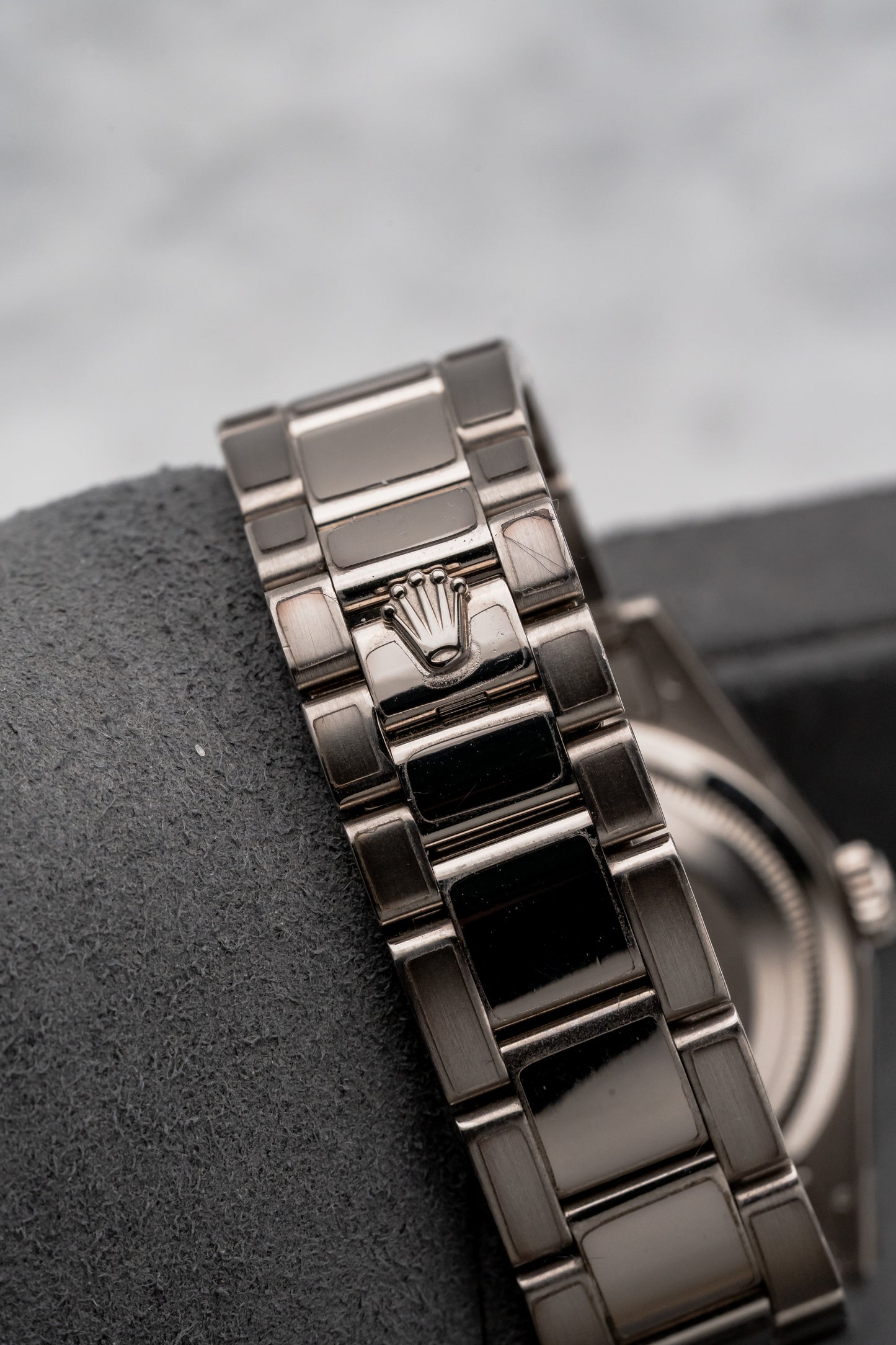 Rolex Day-Date 36 118209 Cherry Dial