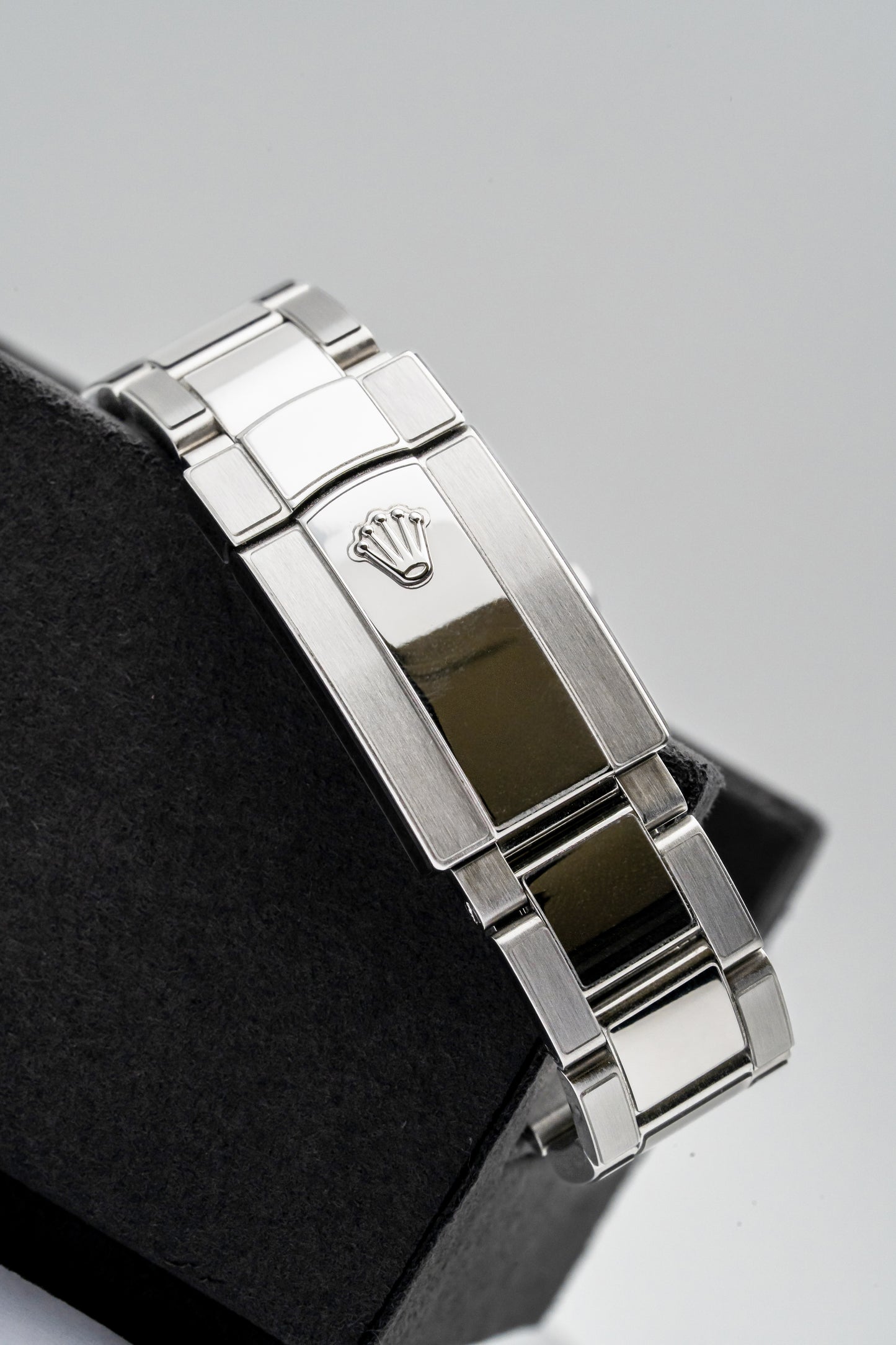 Rolex Datejust 36 126234 Blue Fluted-Motif Dial