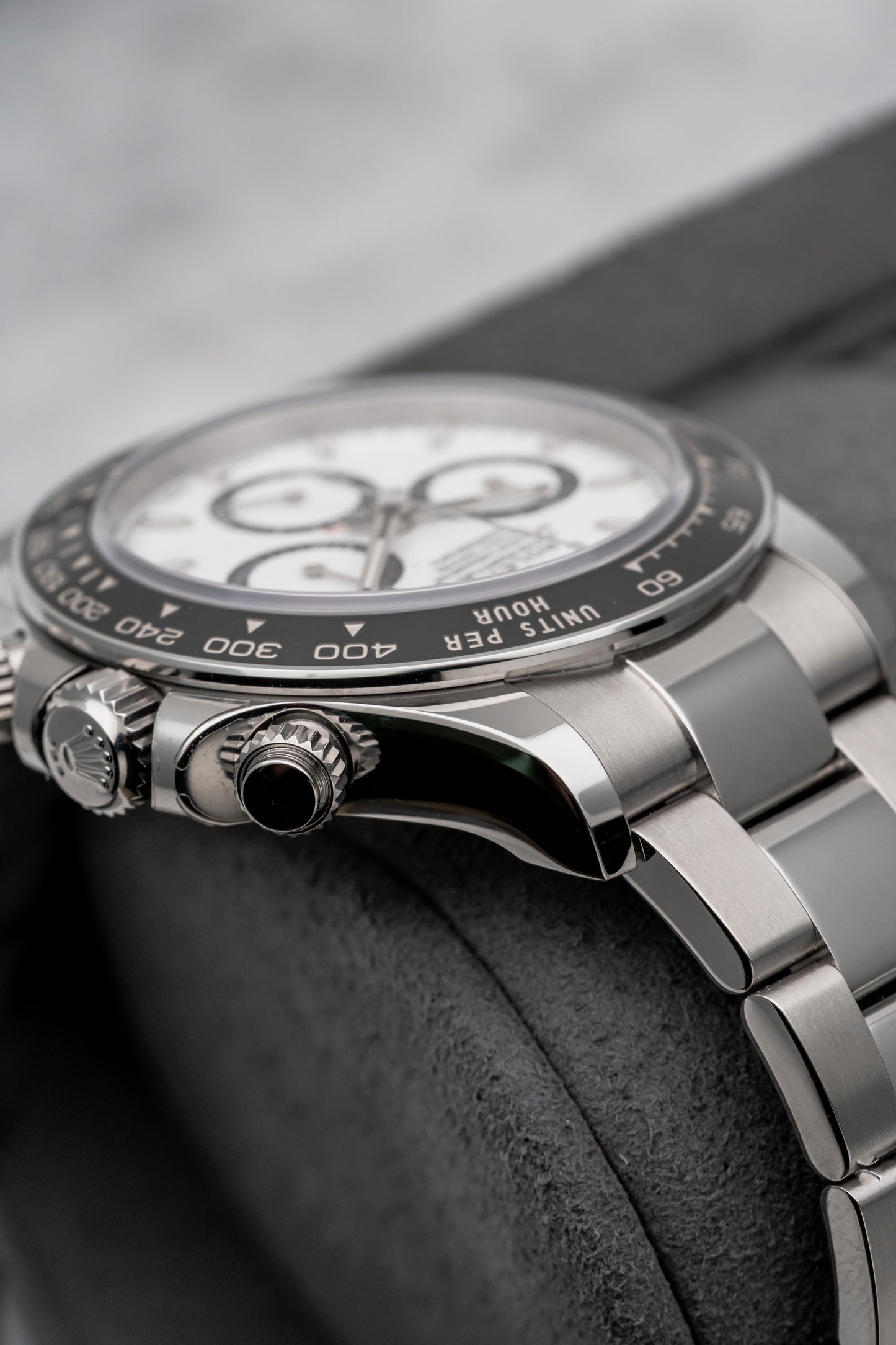 Rolex Daytona 126500LN “Panda” White Dial