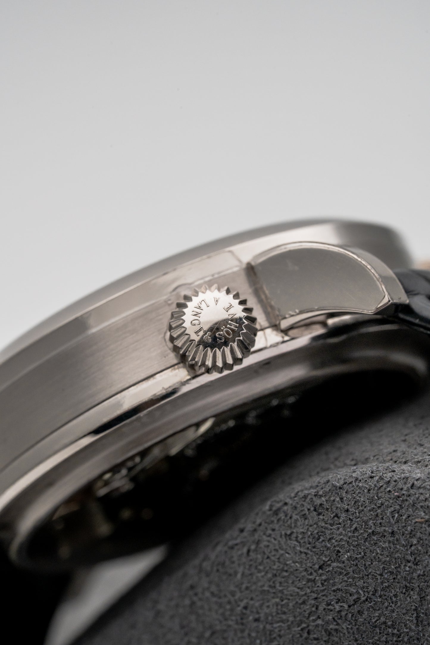 A. Lange & Söhne Zeitwerk 140.029 White Gold