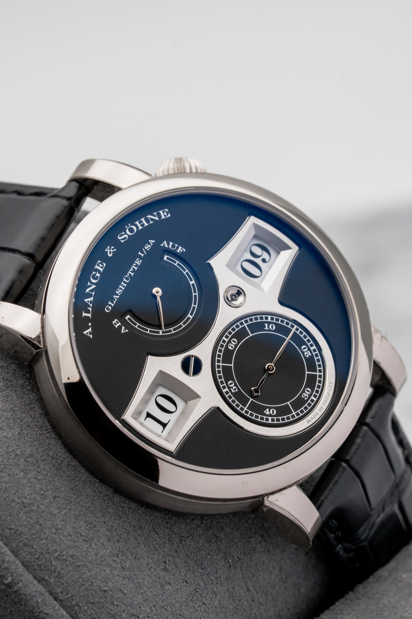 A. Lange & Söhne Zeitwerk 140.029 White Gold