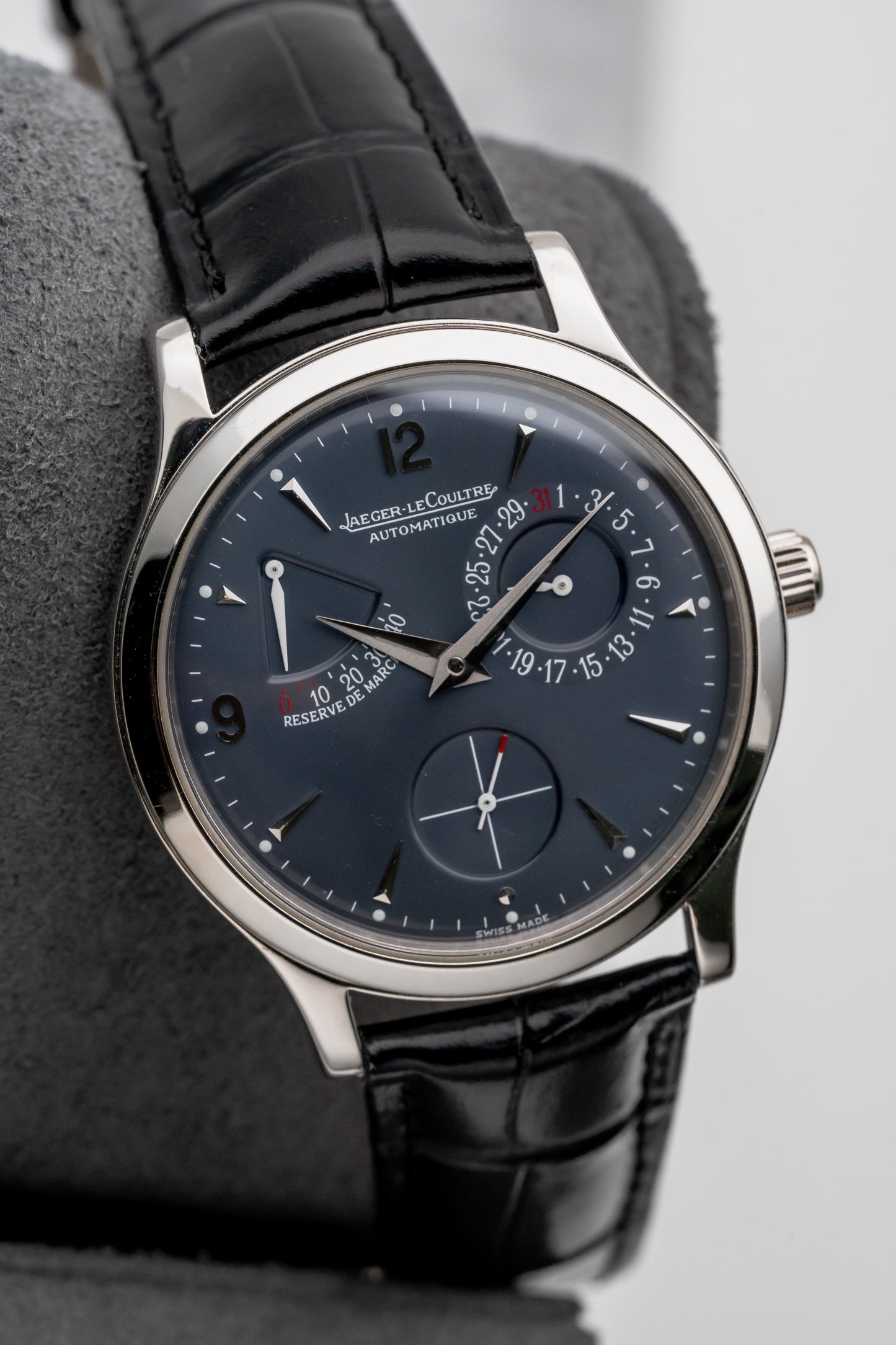 Jaeger-LeCoultre Master Reserve de Marche 140.6.93 Dark Blue Dial
