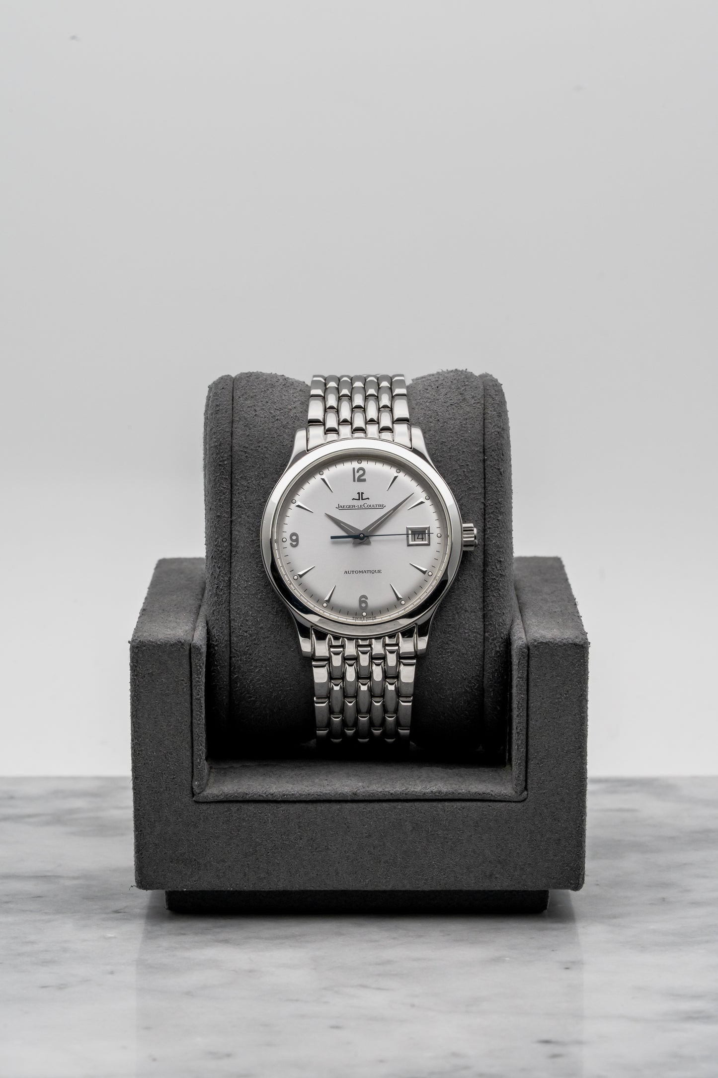 Jaeger-LeCoultre Master Control 140.8.89, Silver Dial
