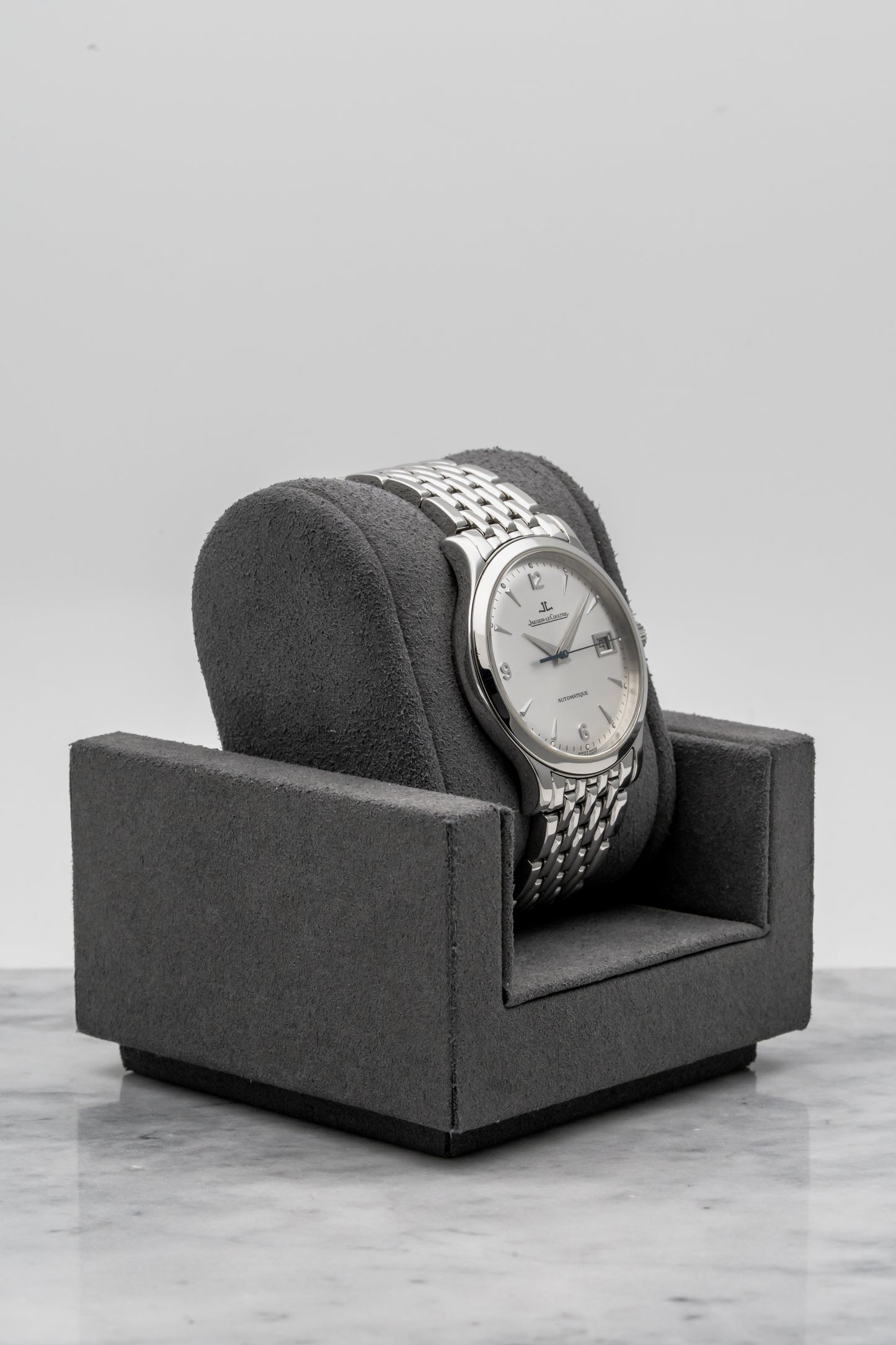 Jaeger-LeCoultre Master Control 140.8.89, Silver Dial