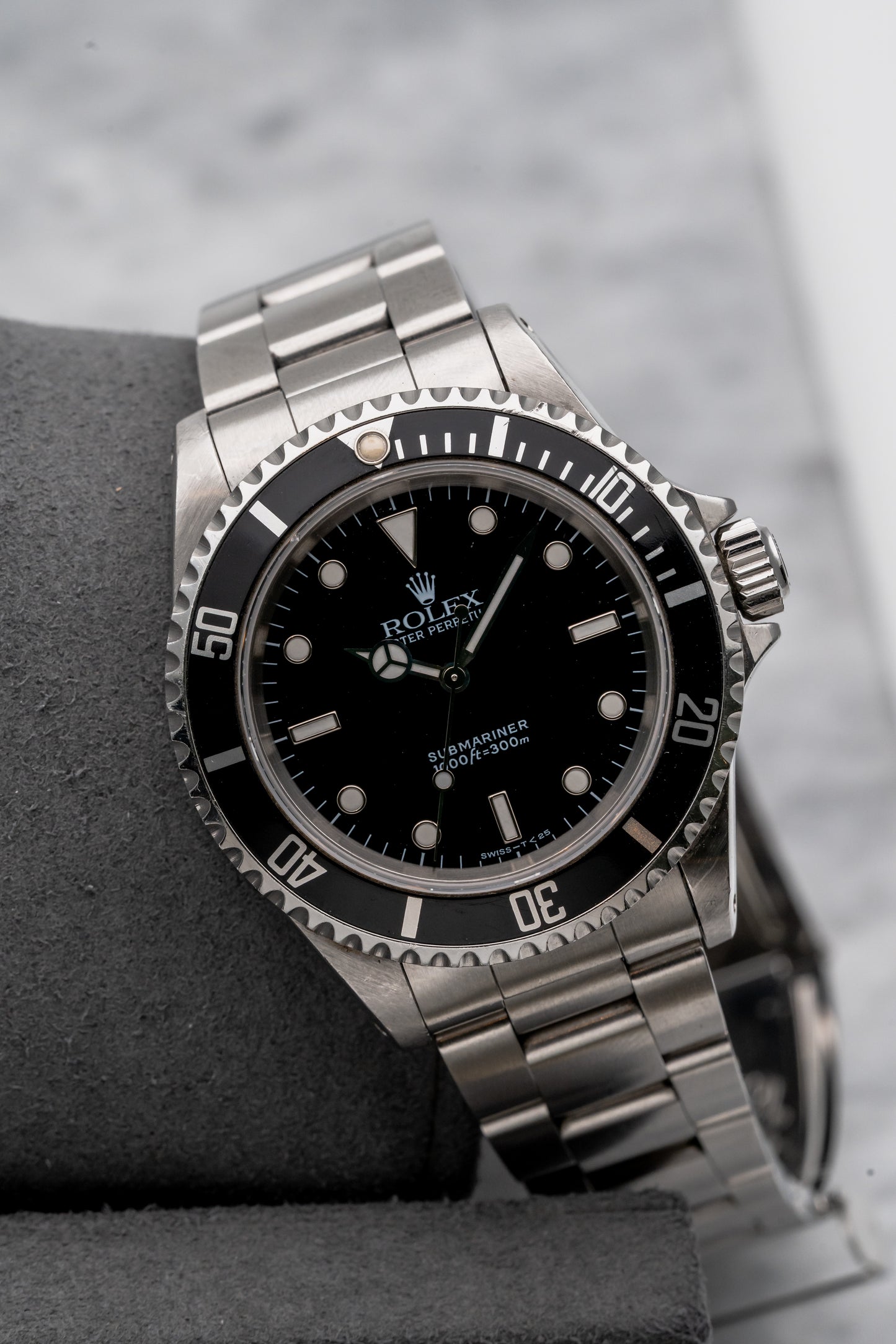 Rolex Submariner No Date 14060 Black Dial