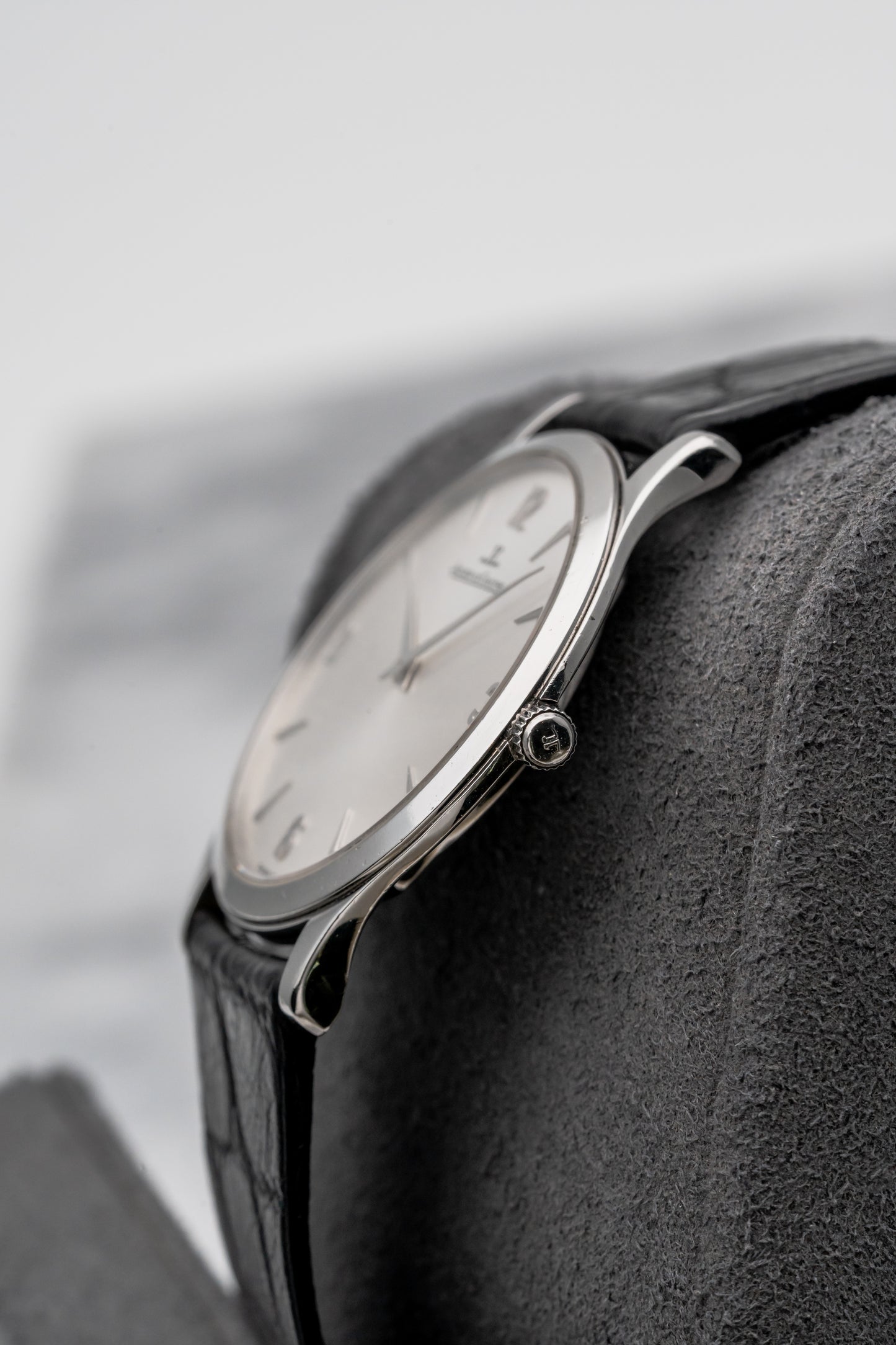 Jaeger-LeCoultre Ultra Thin 145.8.79.S Silver Dial