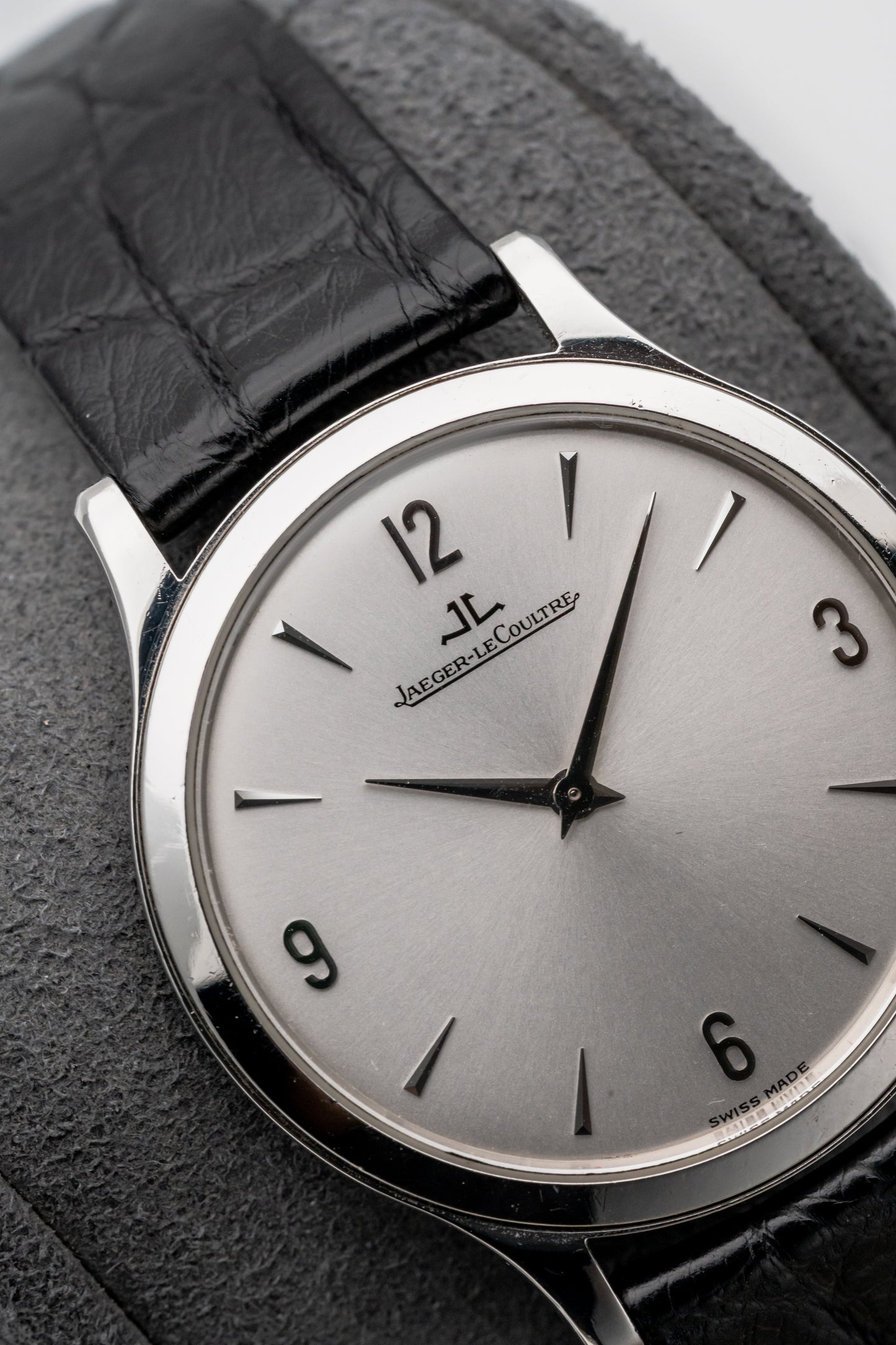 Jaeger-LeCoultre Ultra Thin 145.8.79.S Silver Dial