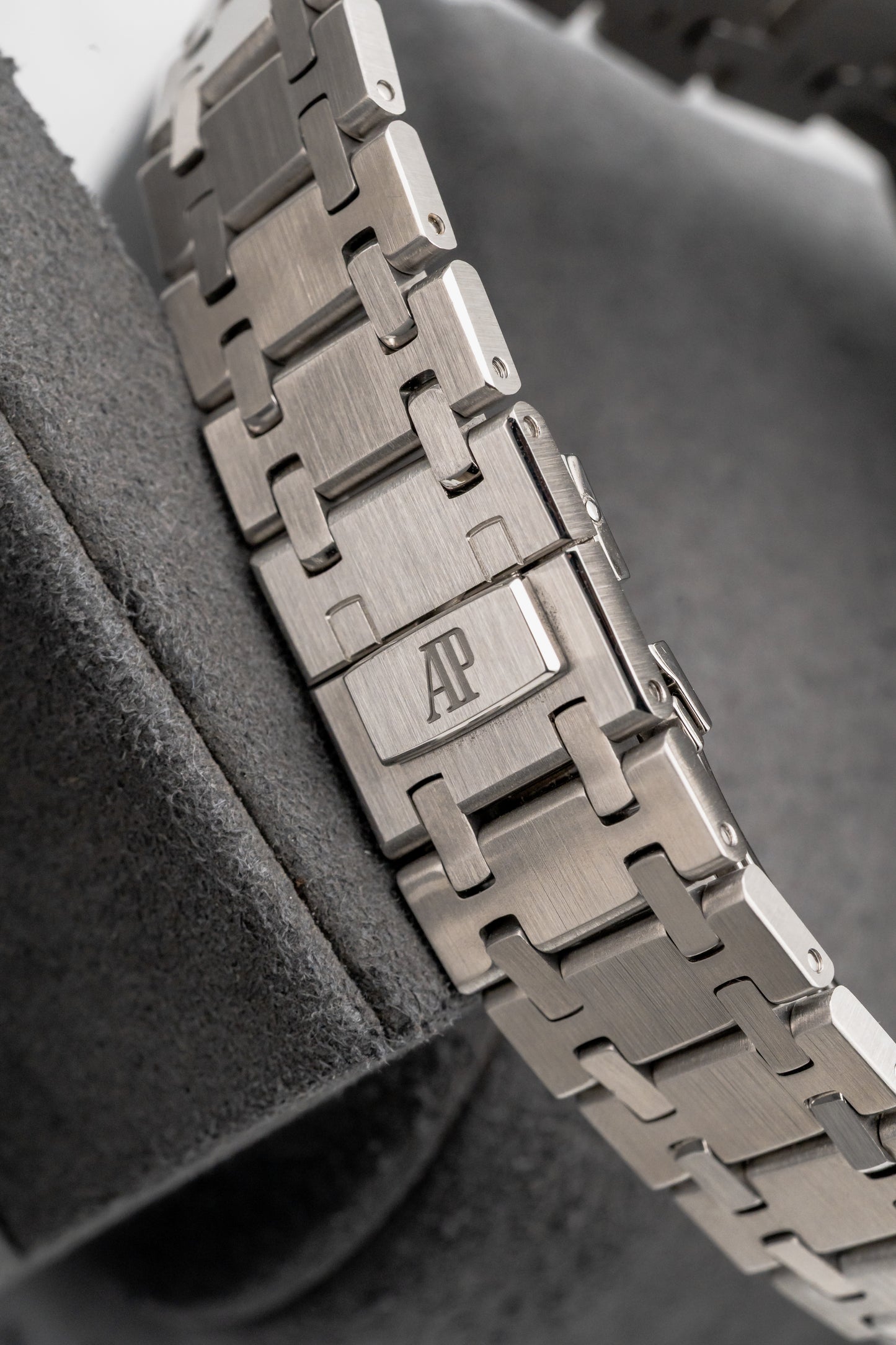 Audemars Piguet Royal Oak 14790ST Blue Dial