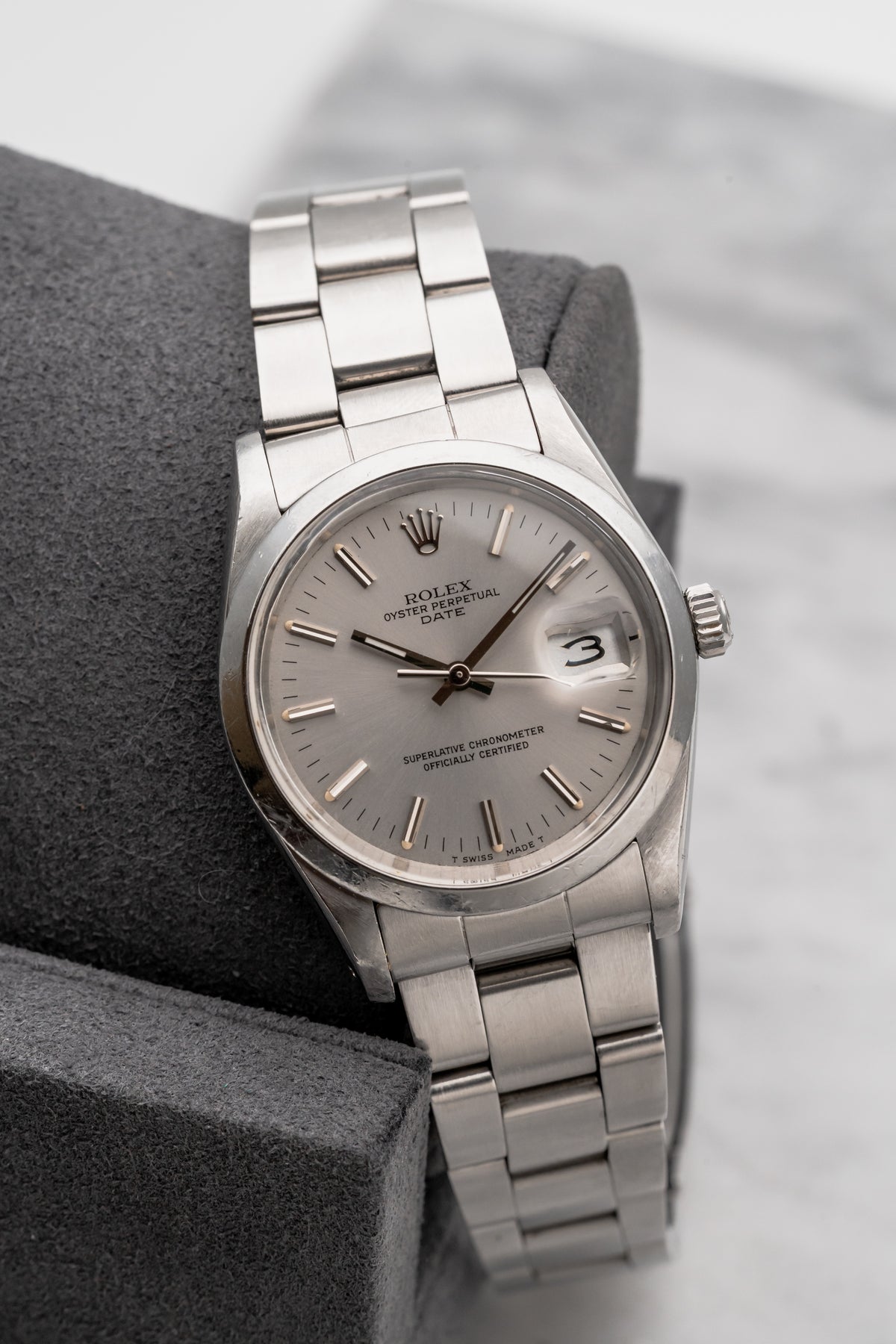 Rolex Oyster Perpetual Date 15000 Silver Dial