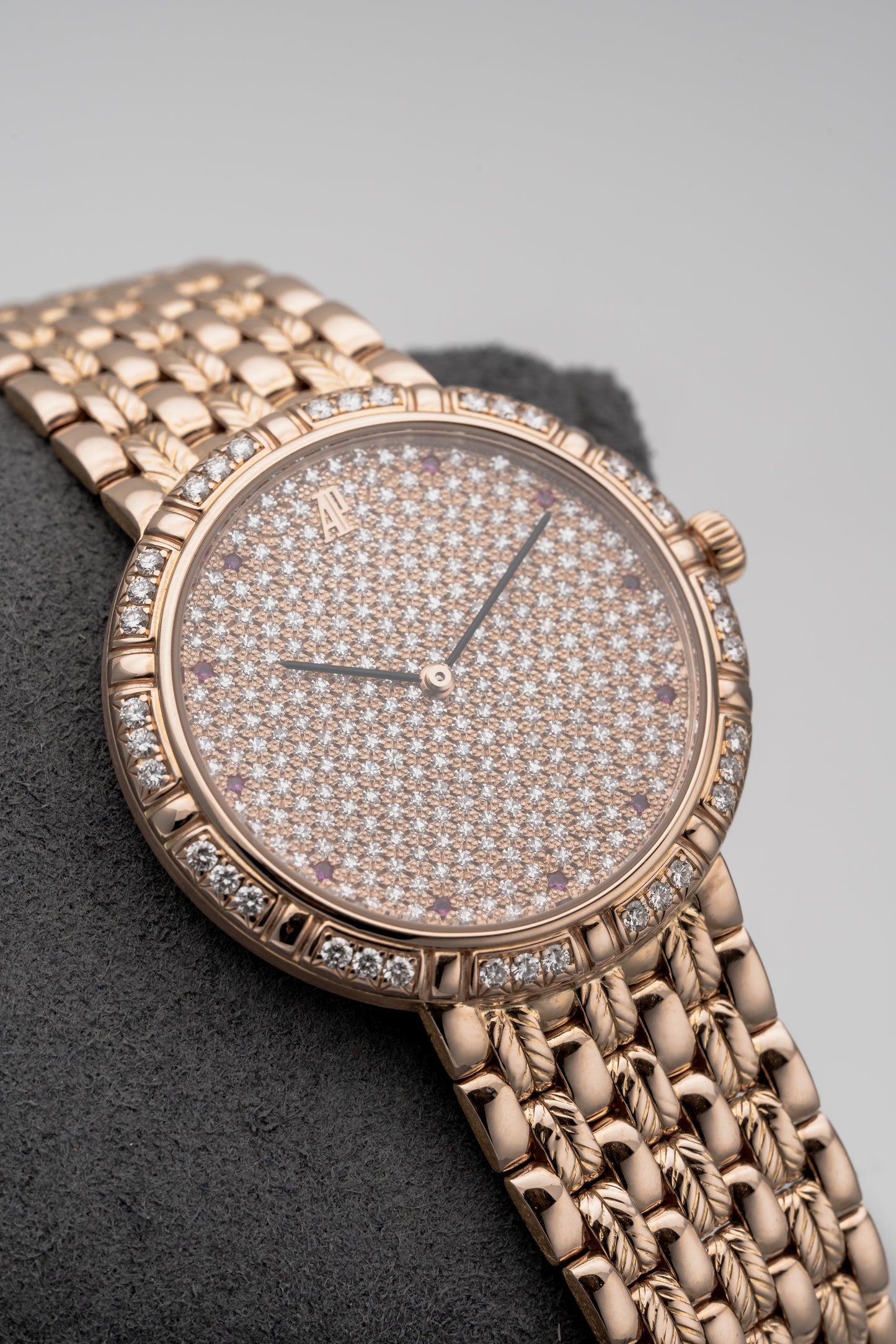 Audemars Piguet Classical Gem Set 15032OR/Z/1146OR/01, Pavé Diamond Dial