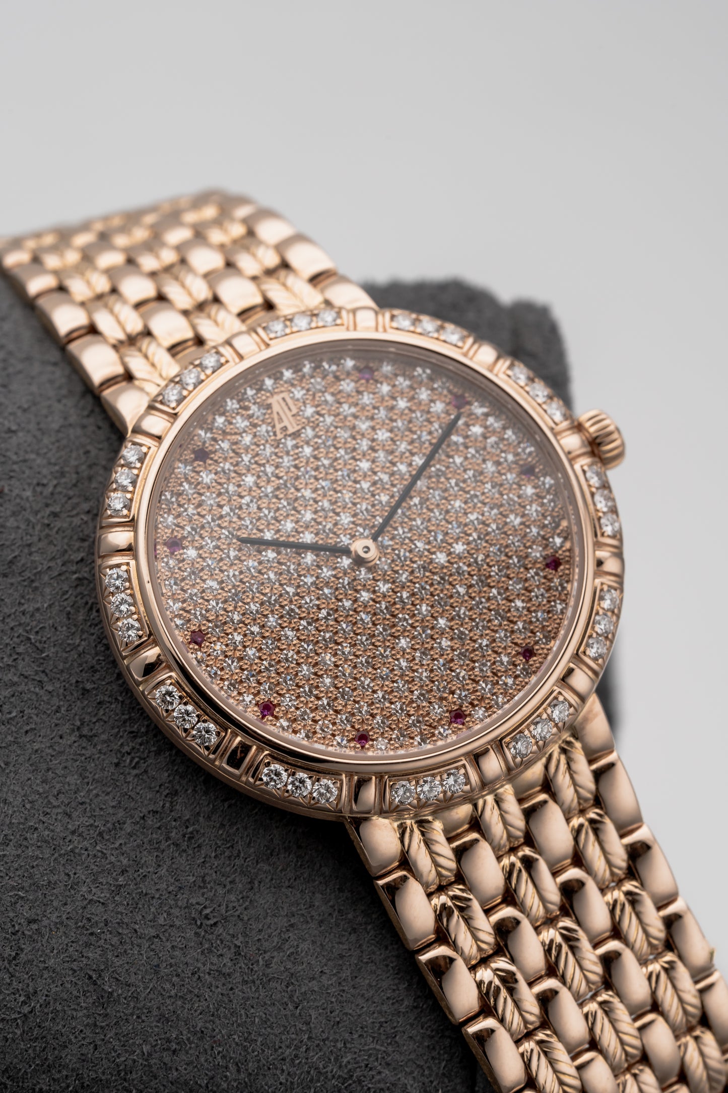 Audemars Piguet Classical Gem Set 15032OR/Z/1146OR/01, Pavé Diamond Dial