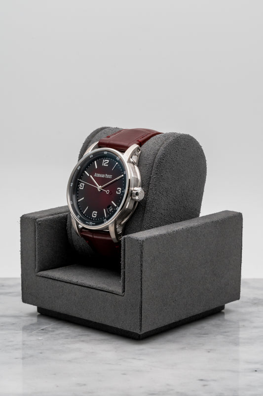 Audemars Piguet Code 11.59 Selfwinding 15210BC.OO.A068CR.01 Burgundy Dial