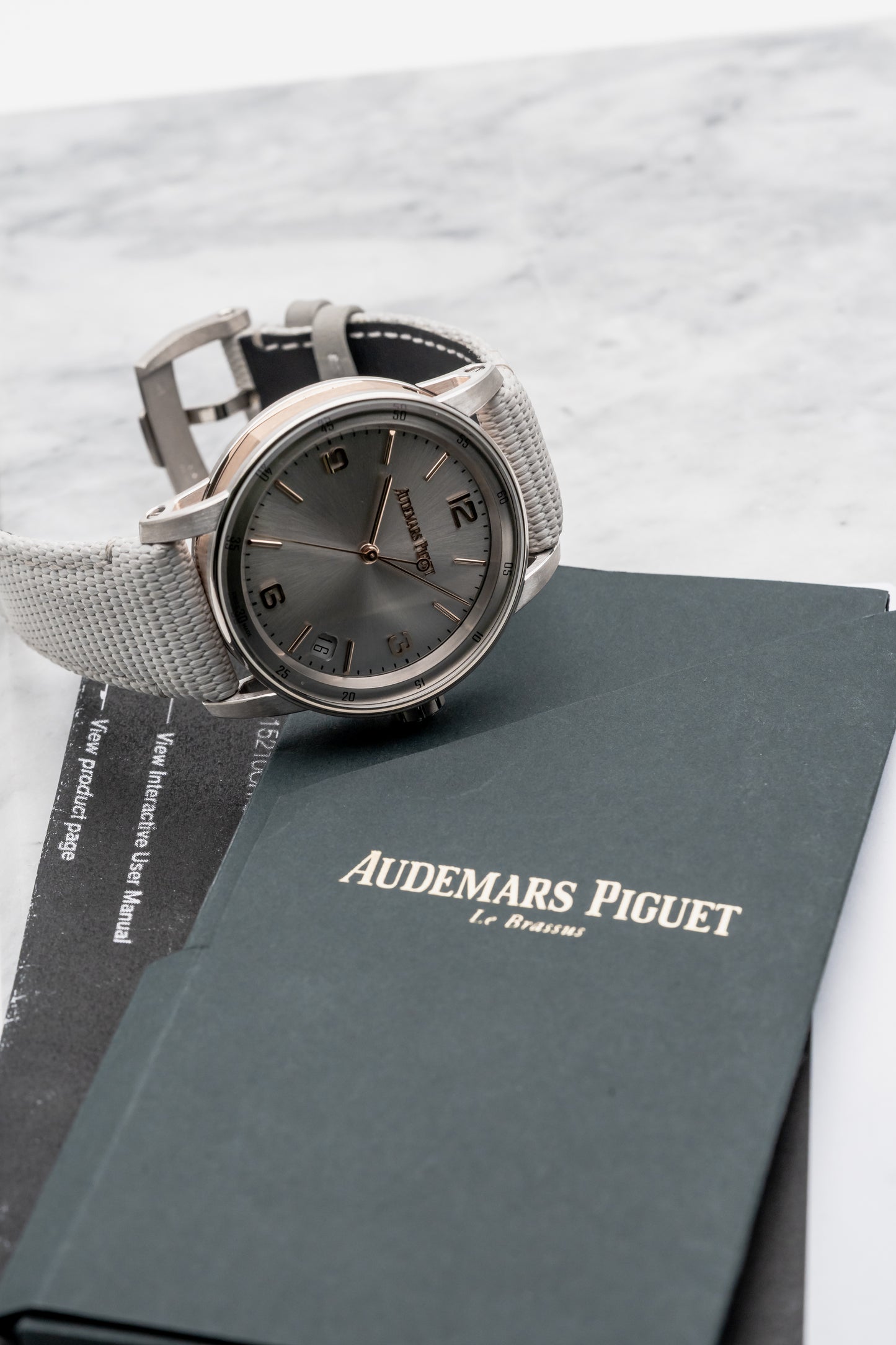 Audemars Piguet Code 11.59 Selfwinding 15210CR, Silver Dial