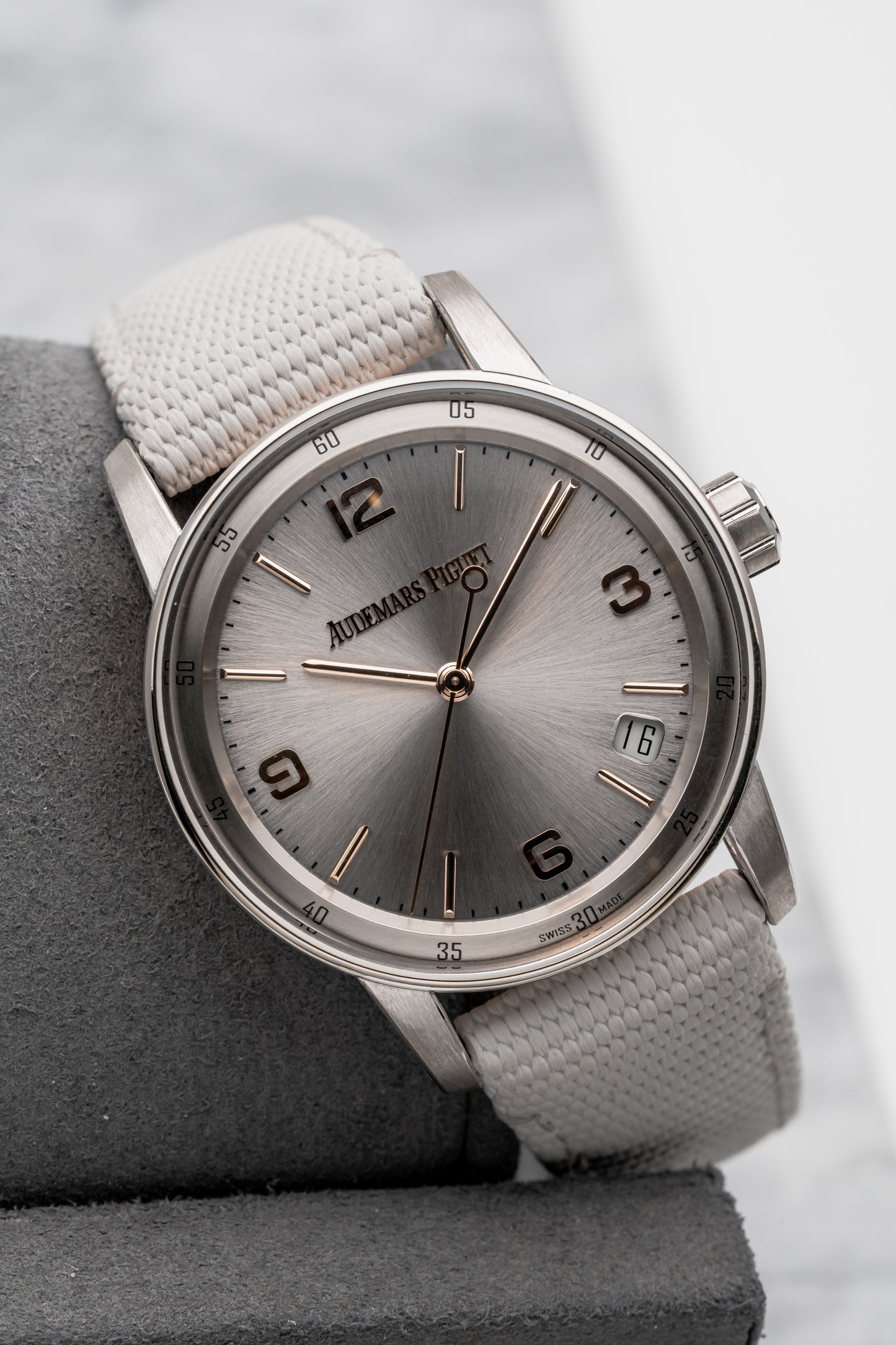 Audemars Piguet Code 11.59 Selfwinding 15210CR, Silver Dial