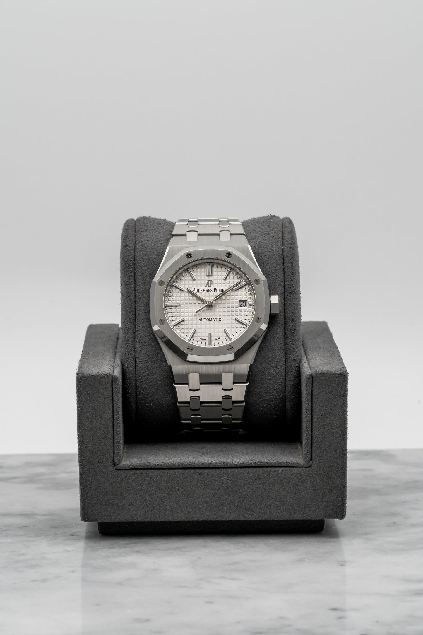 Audemars Piguet Royal Oak 15450ST.OO.1256ST.01 Silver Dial