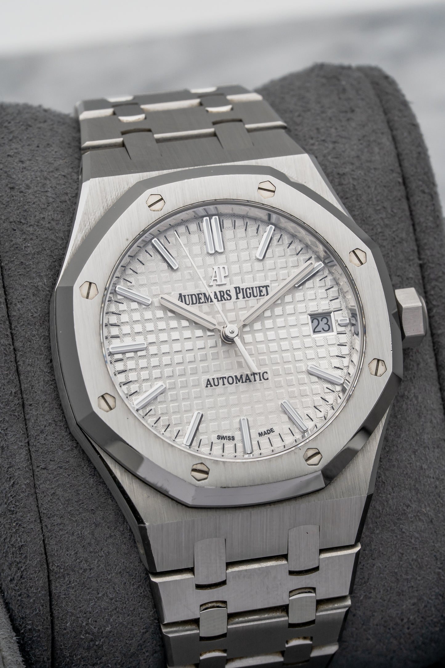 Audemars Piguet Royal Oak 15450ST.OO.1256ST.01 Silver Dial