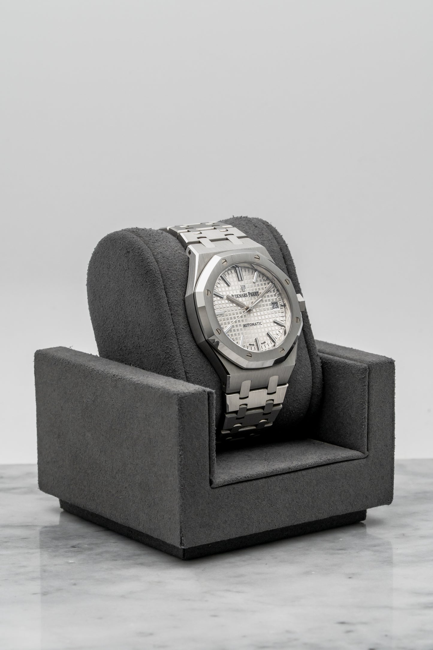 Audemars Piguet Royal Oak 15450ST.OO.1256ST.01 Silver Dial