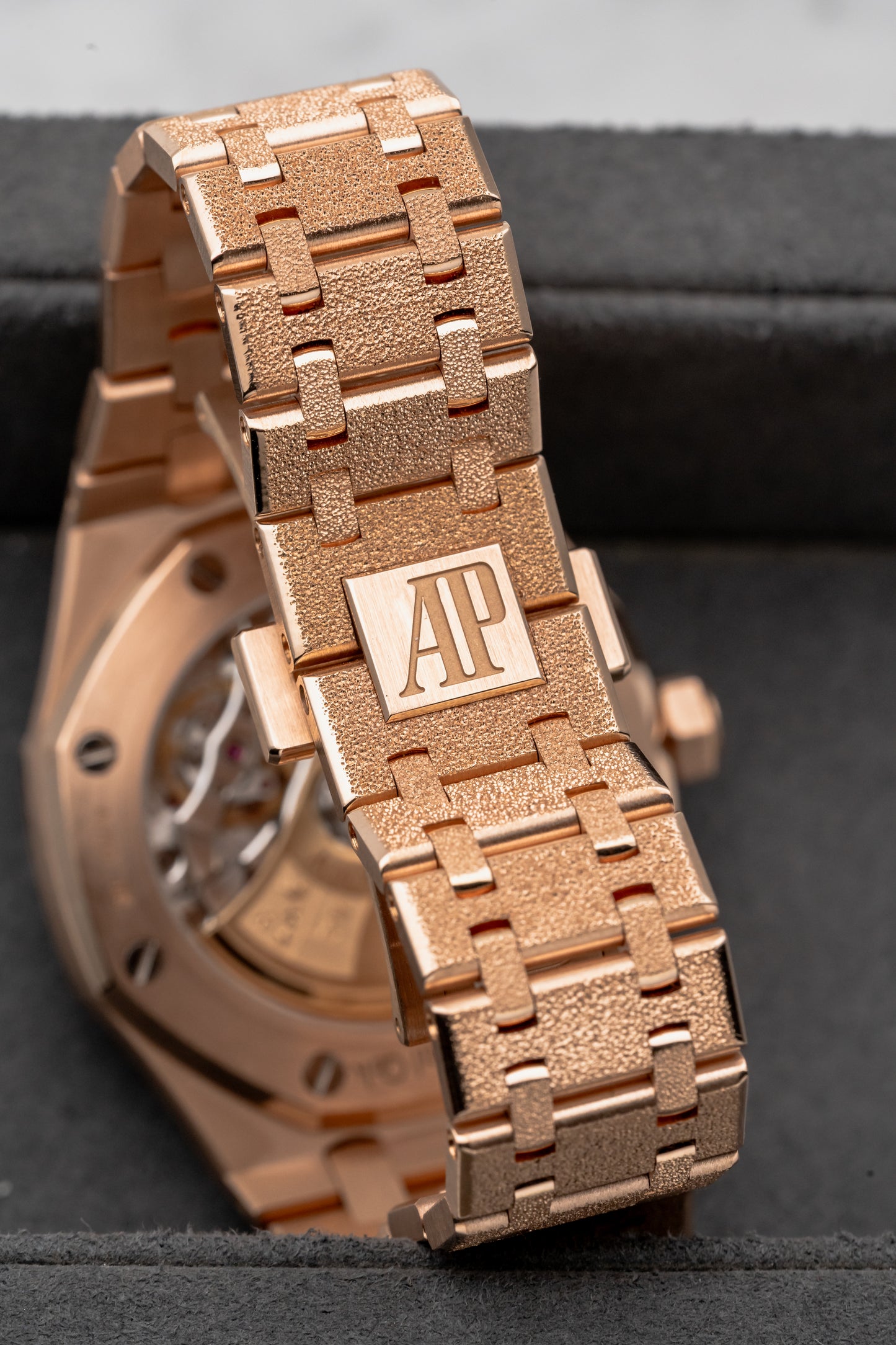 Audemars Piguet Royal Oak Frosted Gold 15454OR