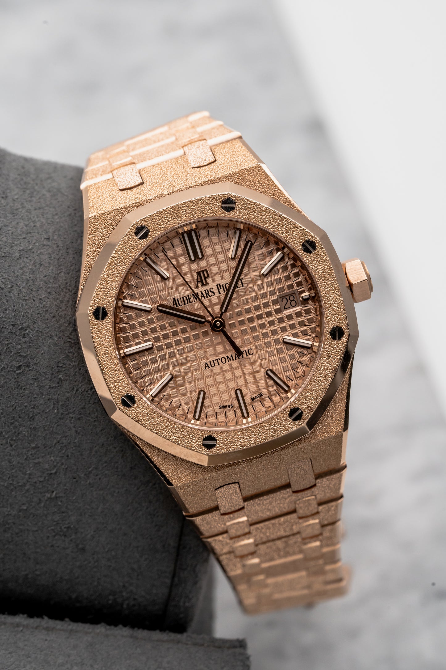 Audemars Piguet Royal Oak Frosted Gold 15454OR