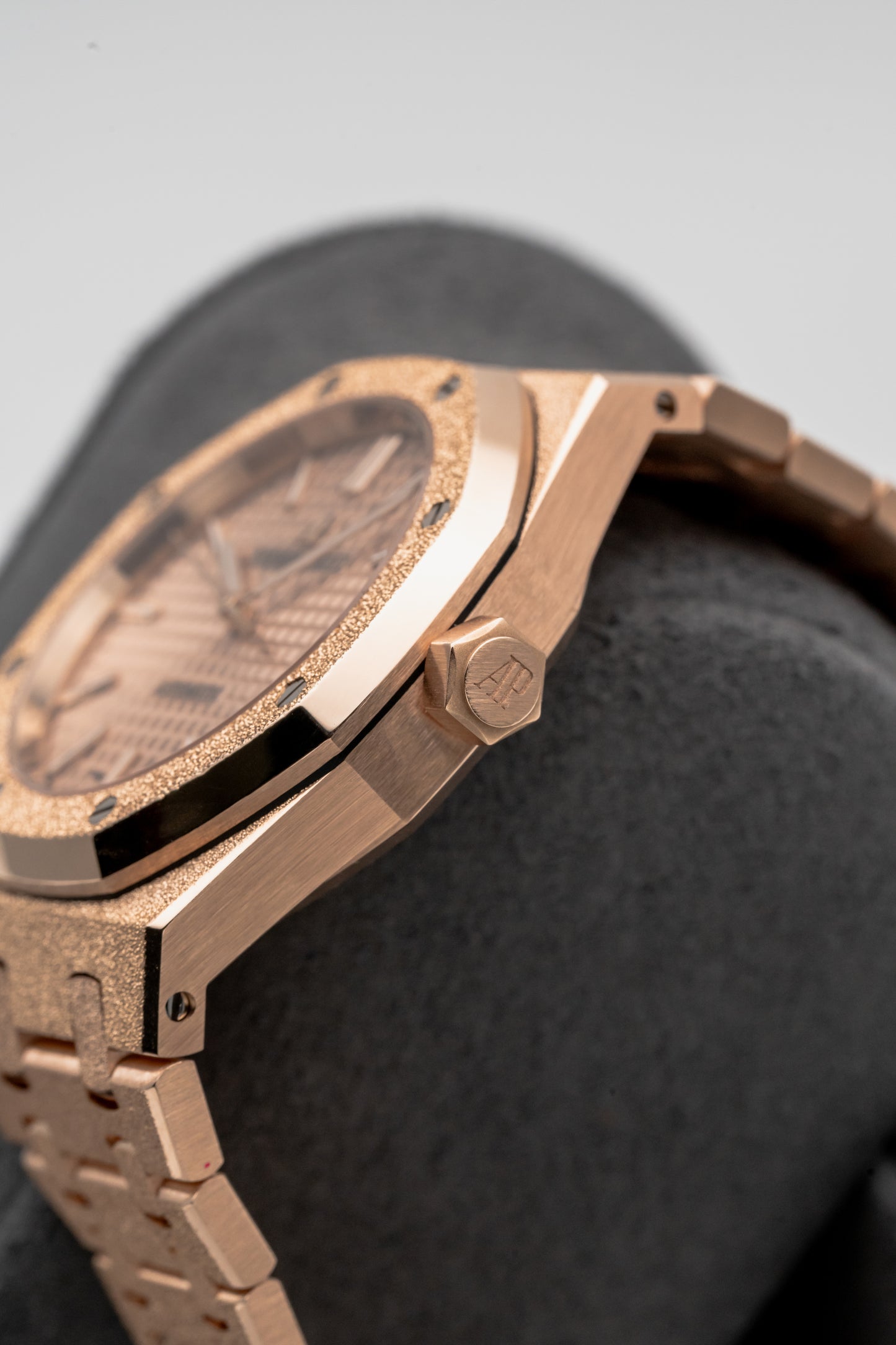 Audemars Piguet Royal Oak Frosted Gold 15454OR
