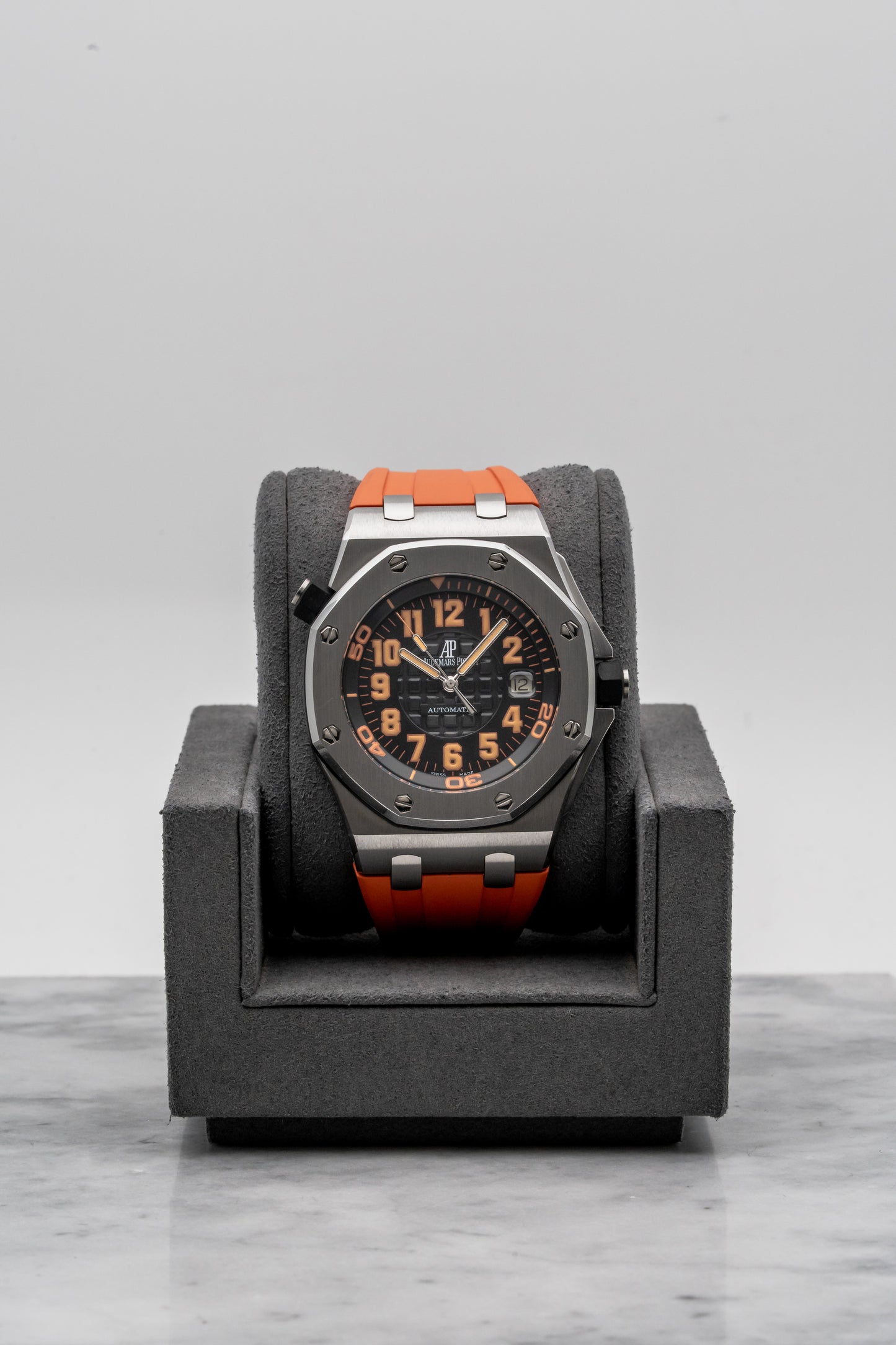 Audemars Piguet Royal Oak Offshore Diver 15701ST Scuba Boutique Edition, Black Dial