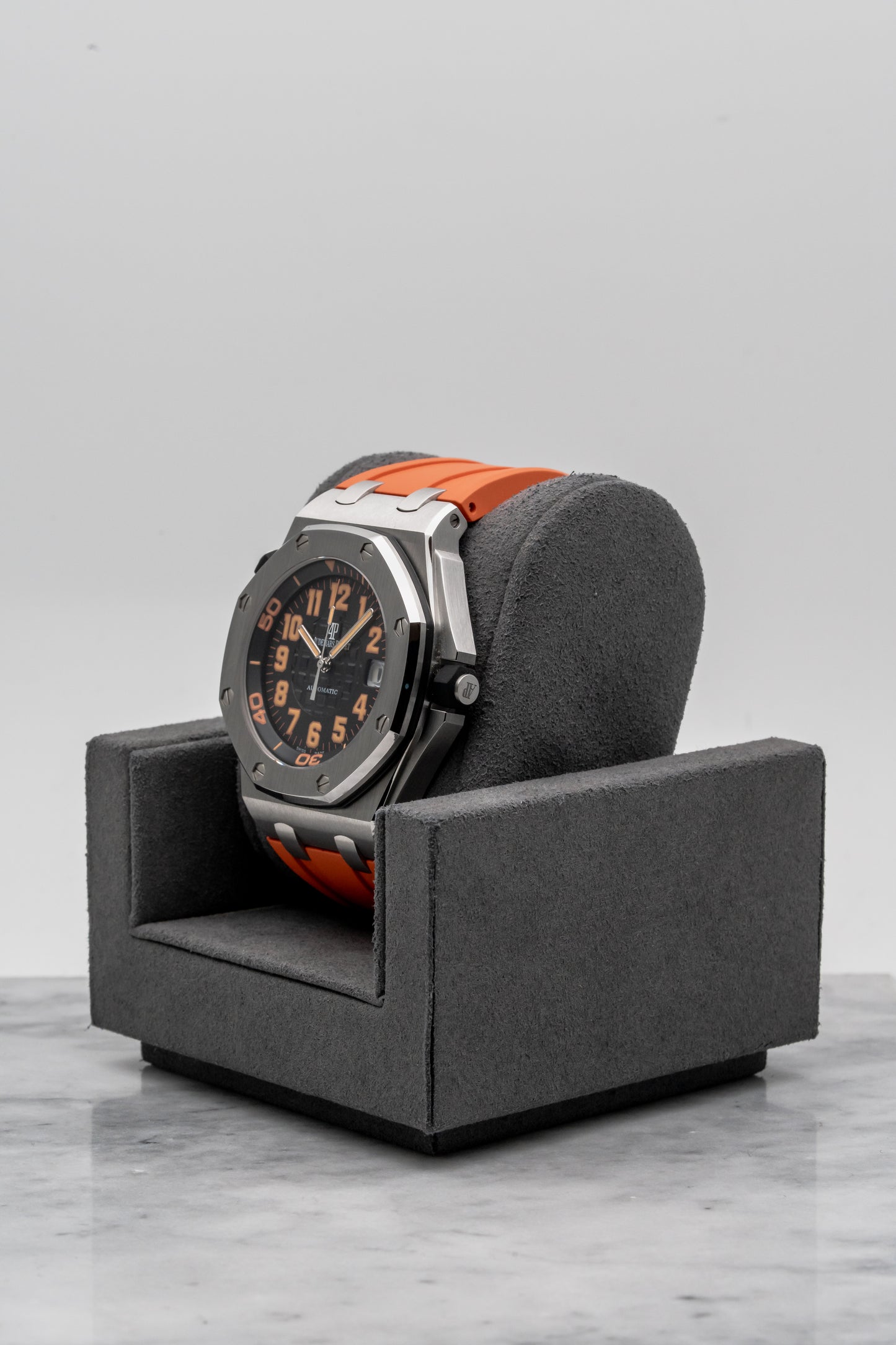 Audemars Piguet Royal Oak Offshore Diver 15701ST Scuba Boutique Edition, Black Dial