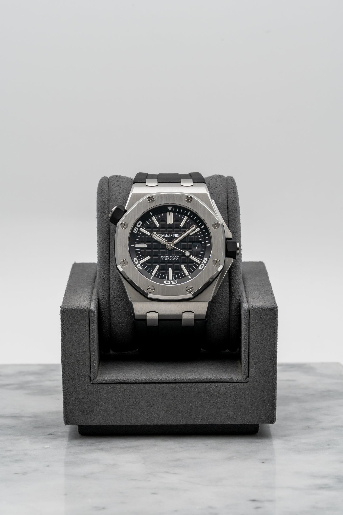 Audemars Piguet Royal Oak Offshore Diver 15710ST Black Dial