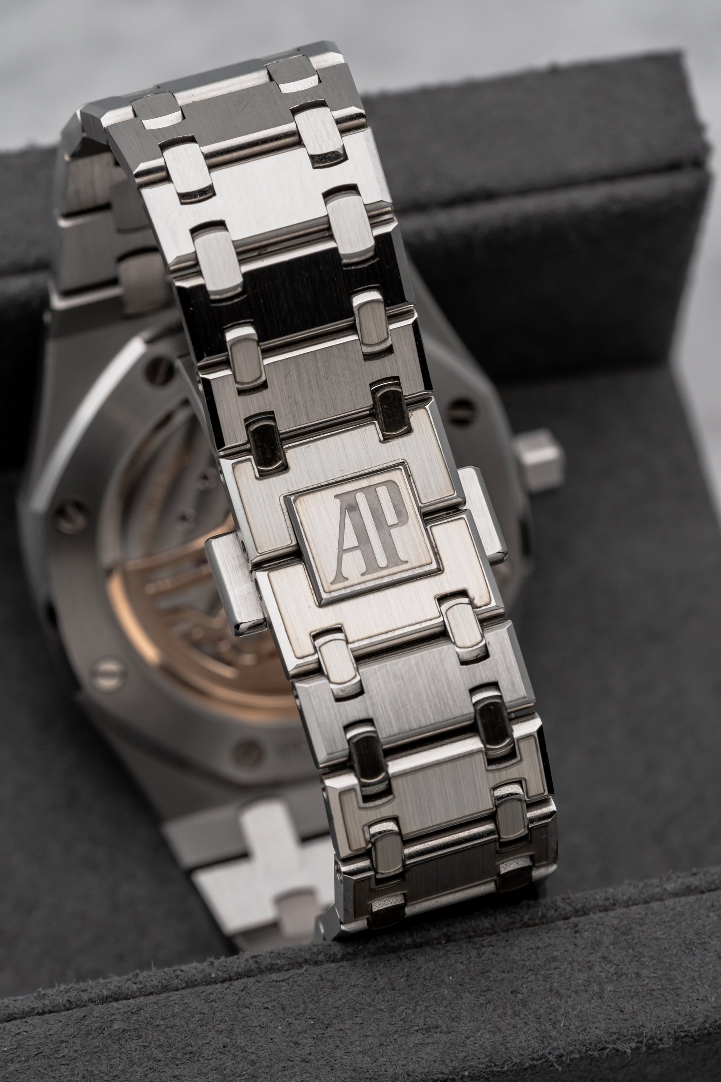 Audemars Piguet Royal Oak Jumbo 16202ST, Blue “Petite Tapisserie” Dial