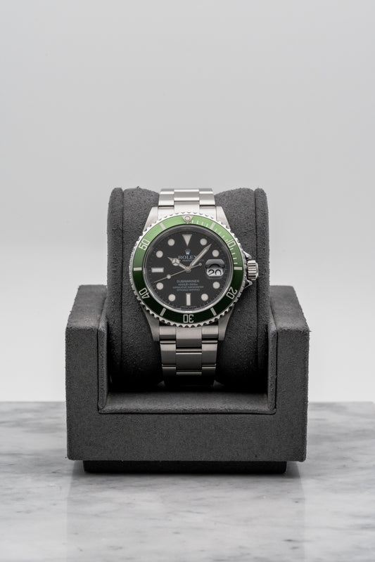 Rolex Submariner Date 16610LV “Kermit”, Black Dial, Stainless Steel