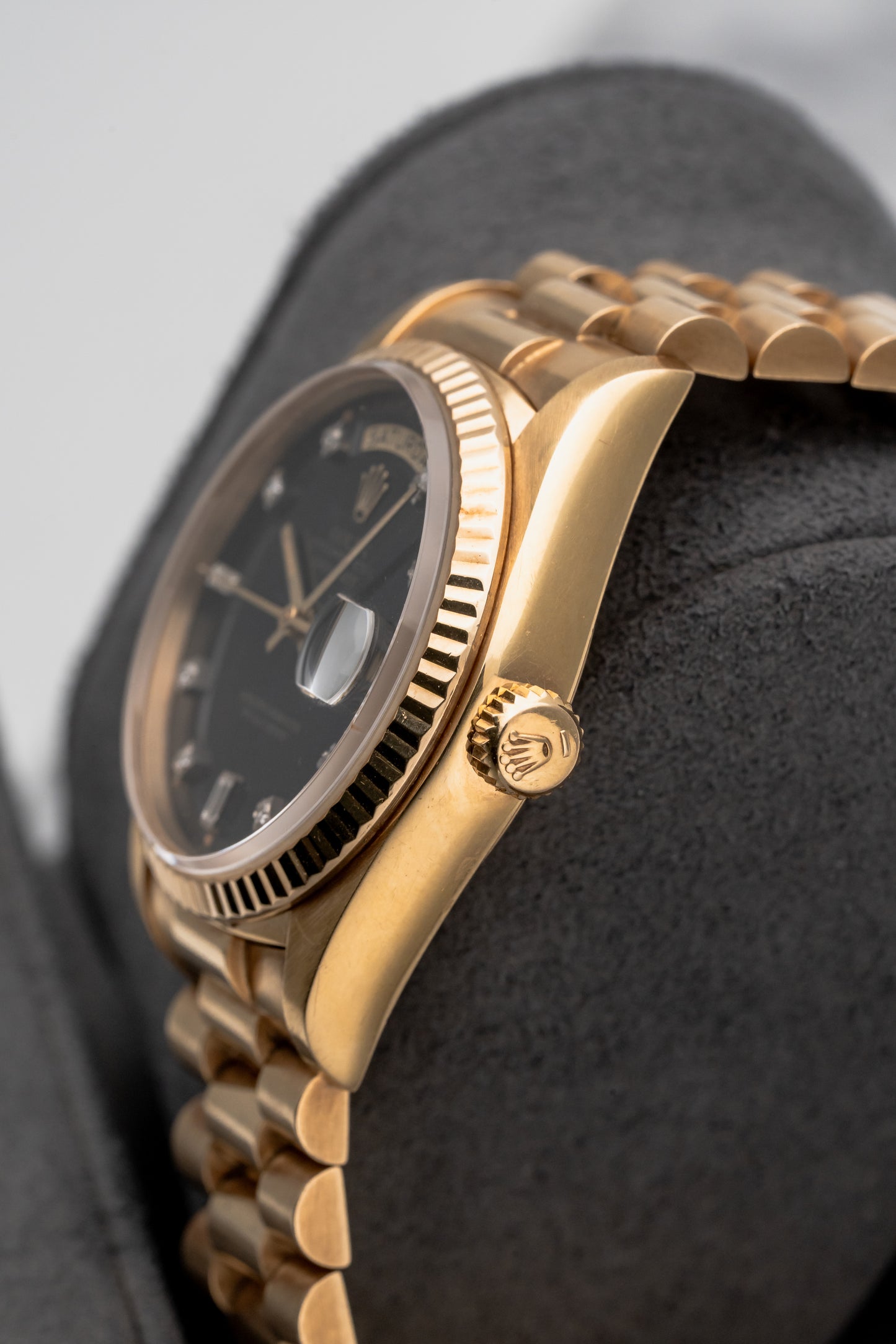 Rolex Day-Date 36 18038 Black Dial with 10 Pt Diamonds