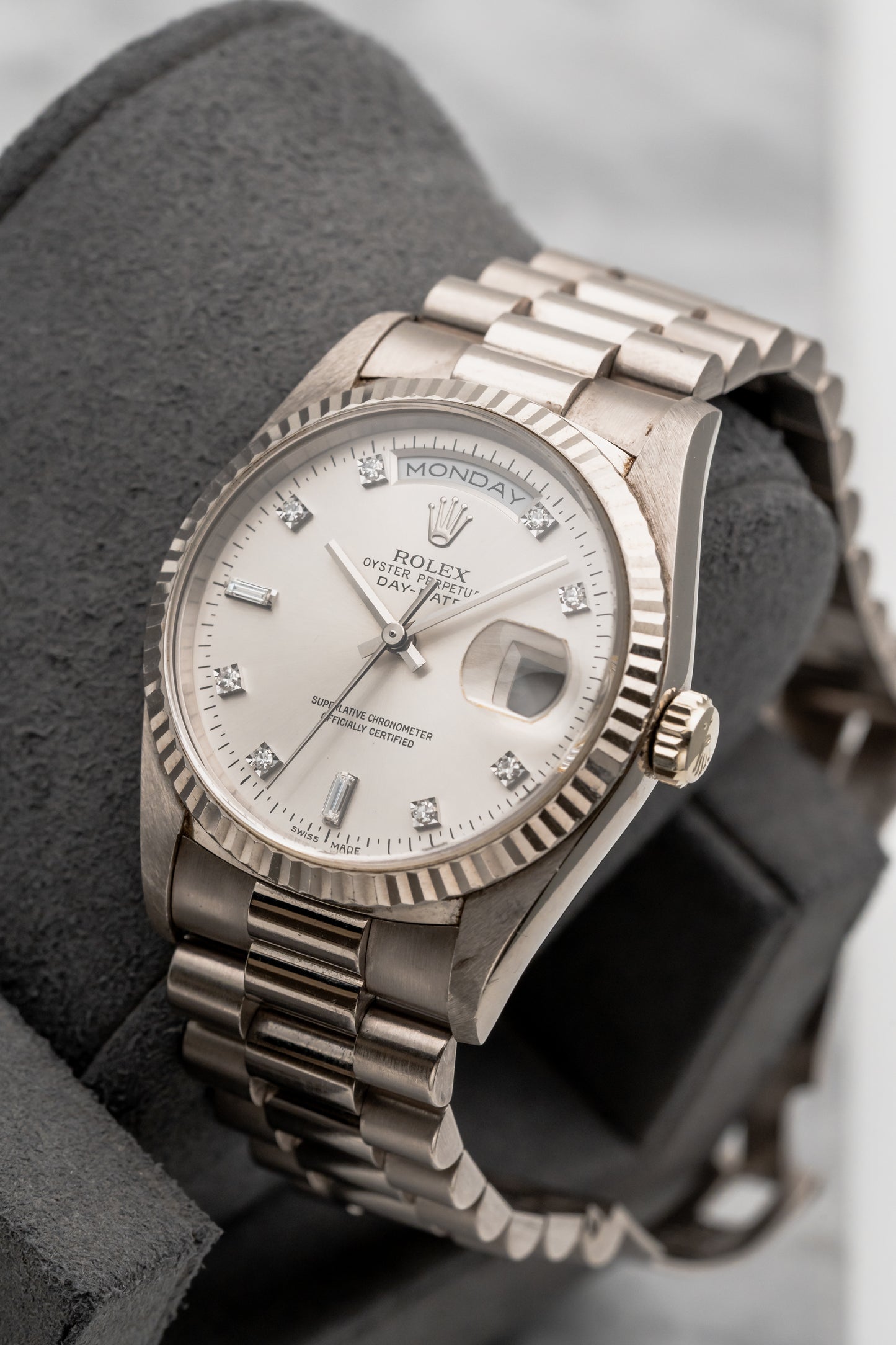 Rolex Day-Date 36 18239 Silver Diamond Dial