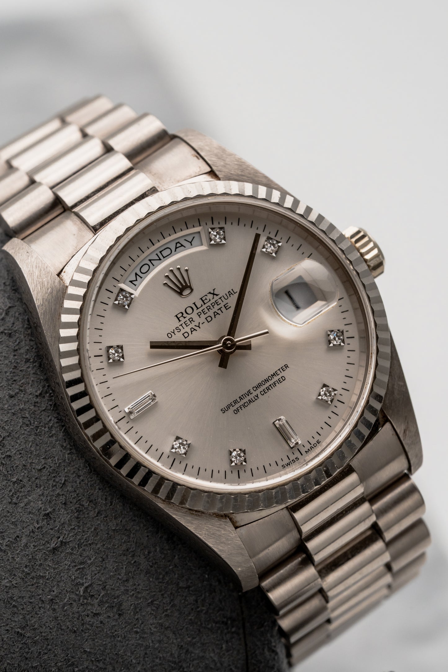 Rolex Day-Date 36 18239 Silver Diamond Dial