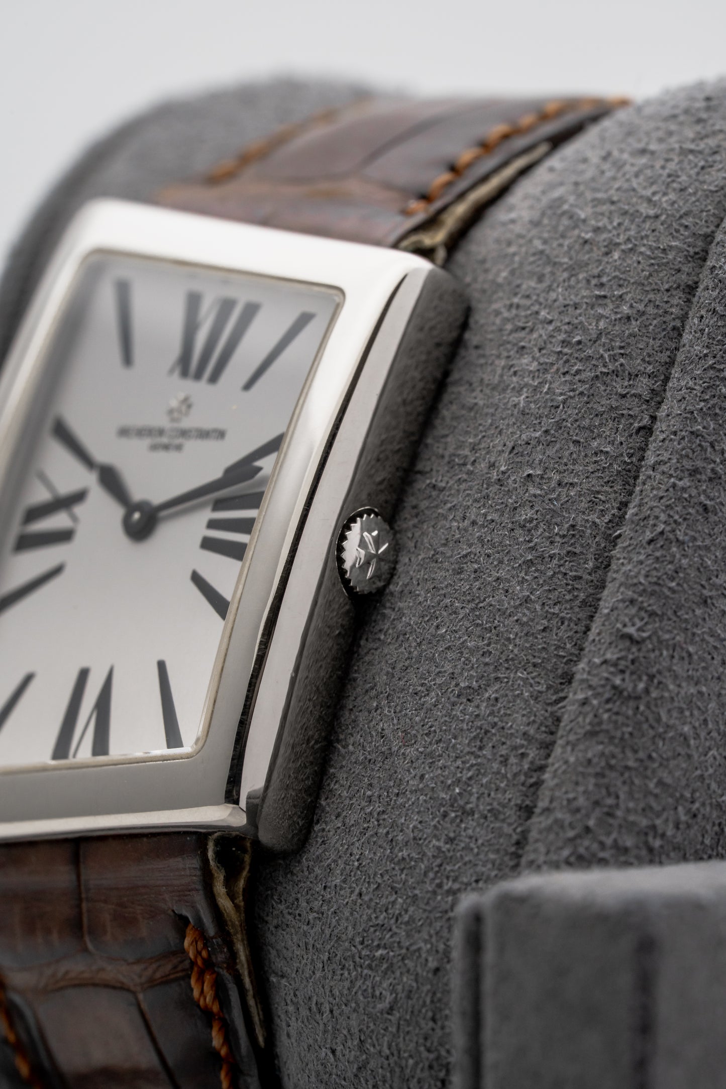 Vacheron Constantin 1972 Asymmetric 37010G, Silver Dial