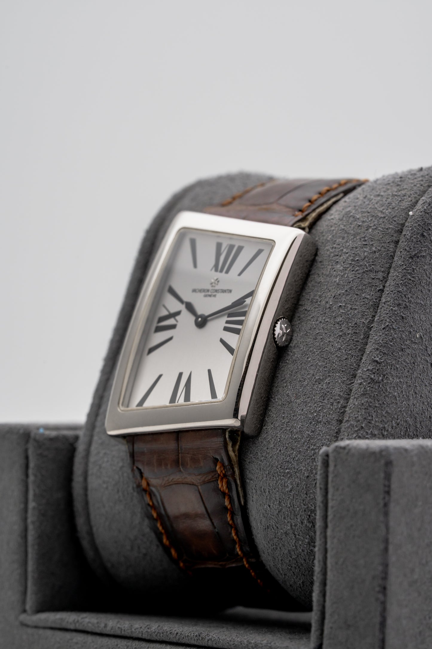 Vacheron Constantin 1972 Asymmetric 37010G, Silver Dial