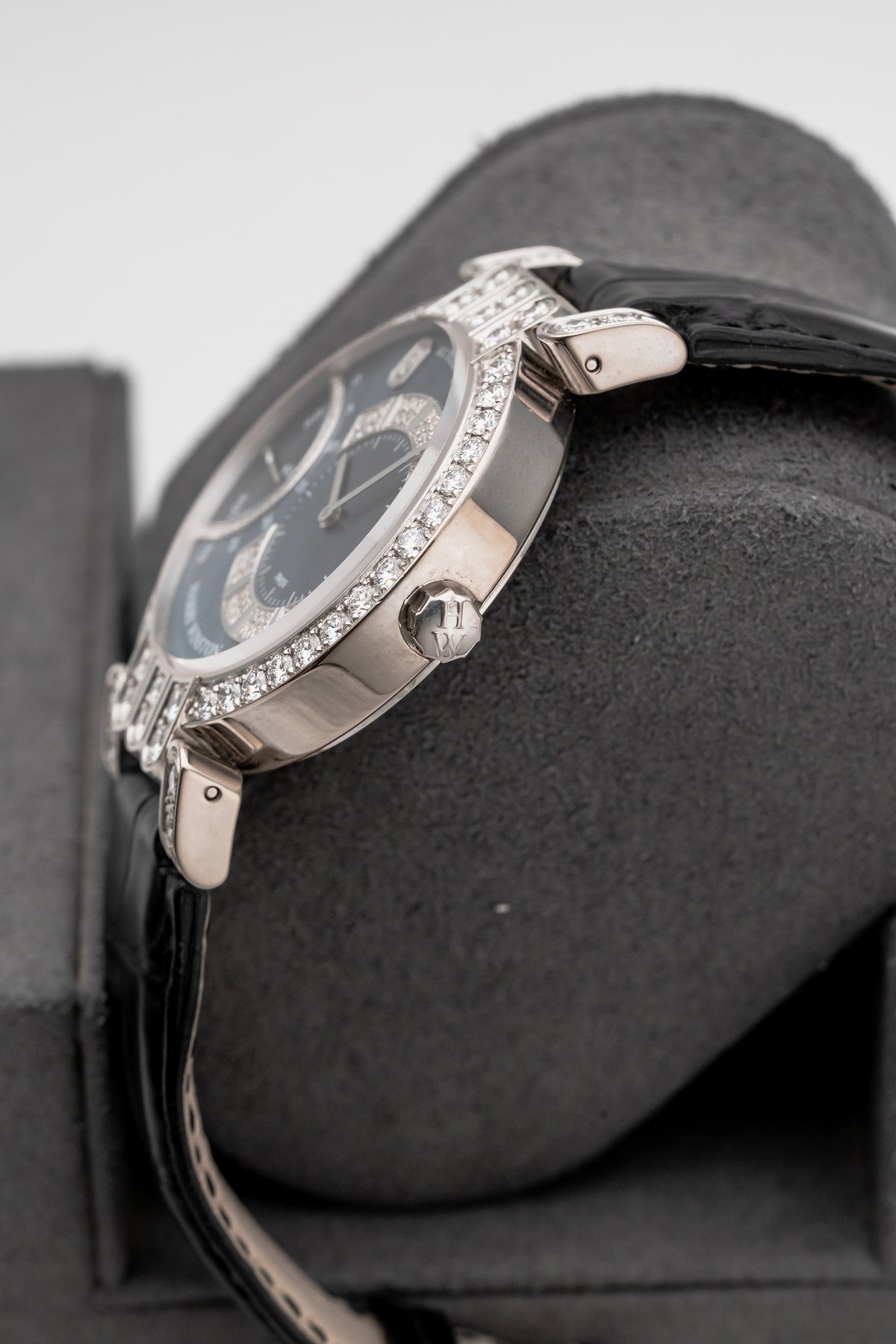 Harry Winston Premier 200-MASR37W Blue MOP Dial