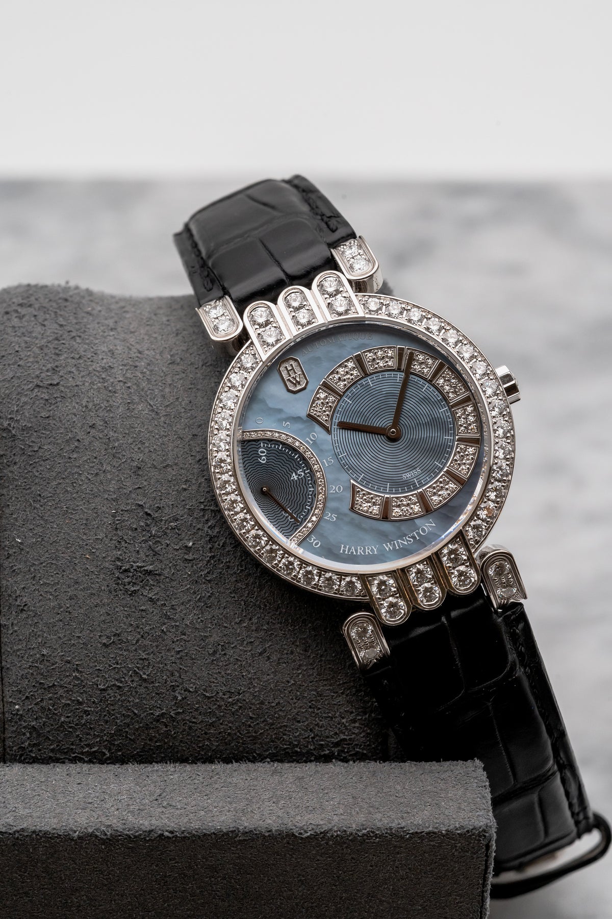Harry Winston Premier 200-MASR37W Blue MOP Dial