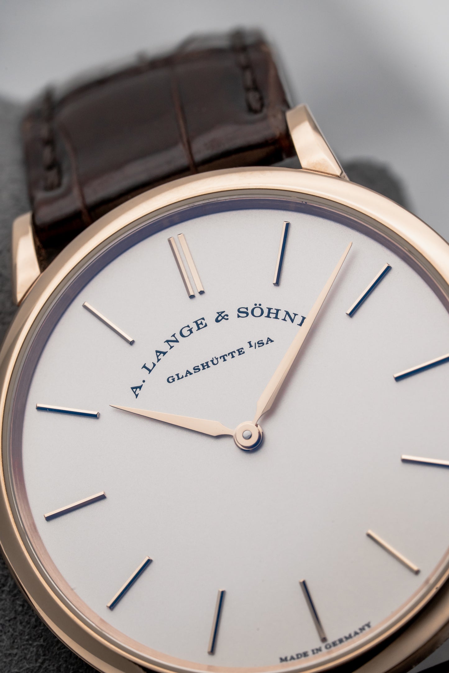 A. Lange & Söhne 201.033 Saxonia Thin