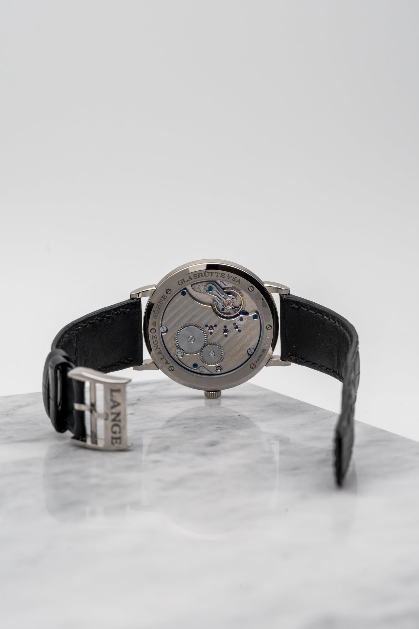 A. Lange & Söhne 201.027X Saxonia Thin