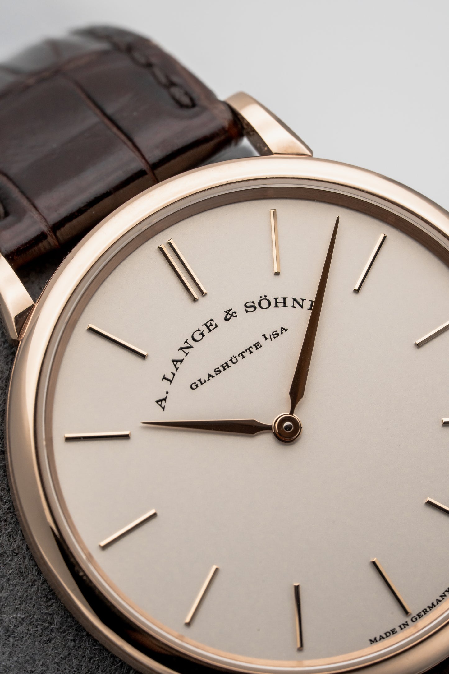 A. Lange & Söhne 201.033 Saxonia Thin