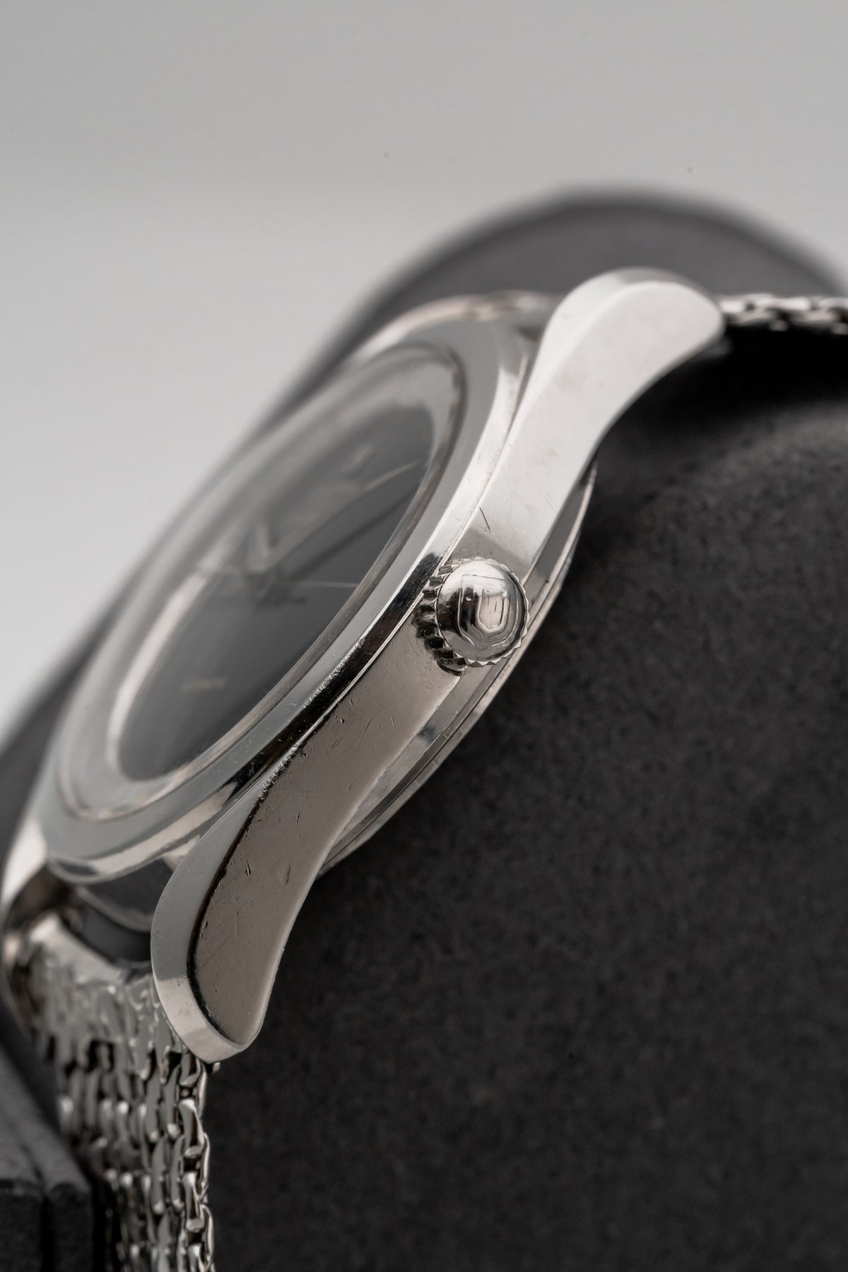 Universal Genève Polerouter Automatic 202174 Black Dial