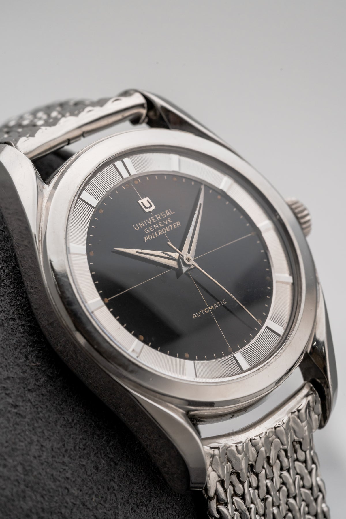 Universal Genève Polerouter Automatic 202174 Black Dial