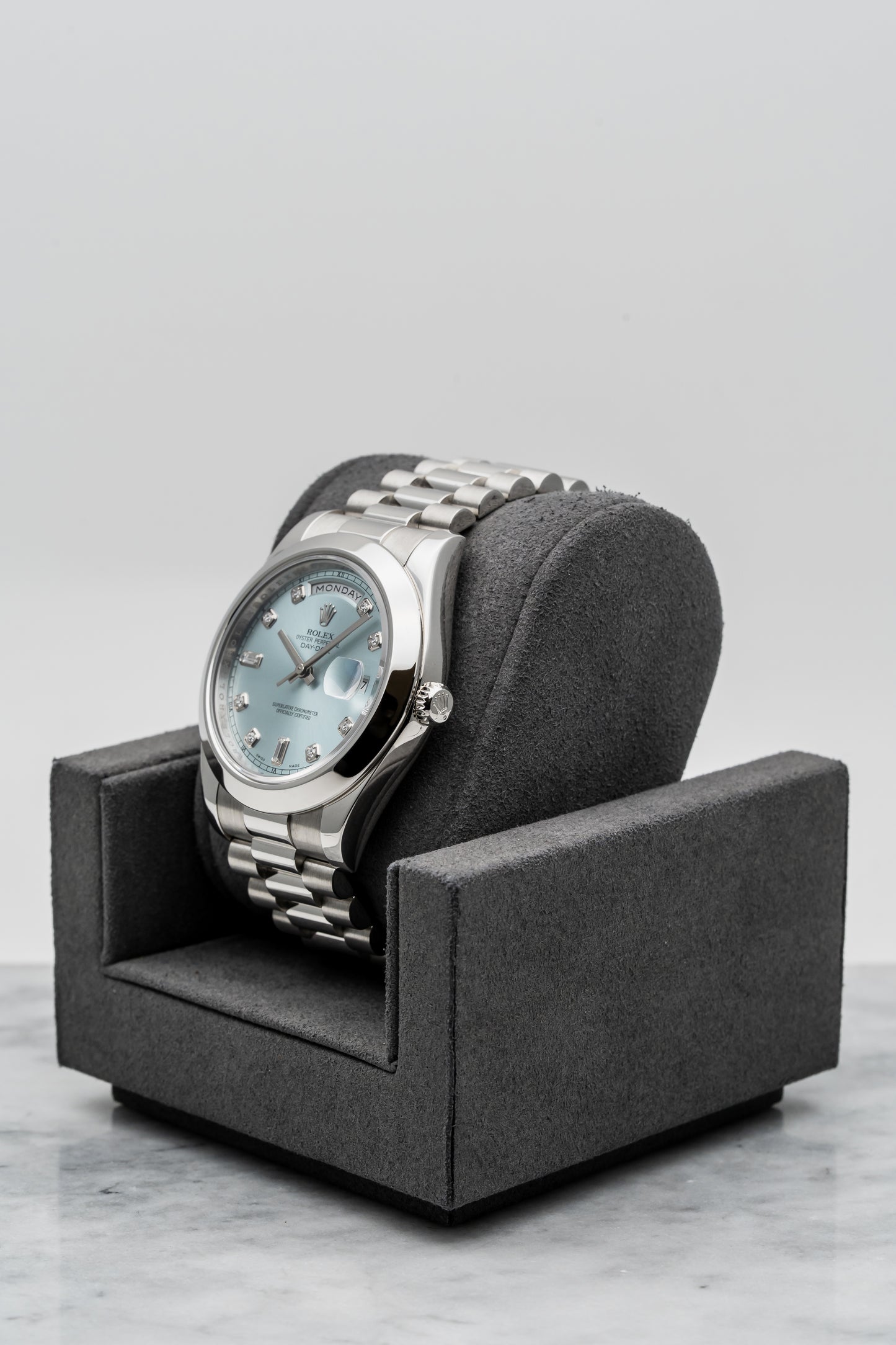 Rolex Day-Date II 218206 Platinum, Baby Blue Dial with Diamonds