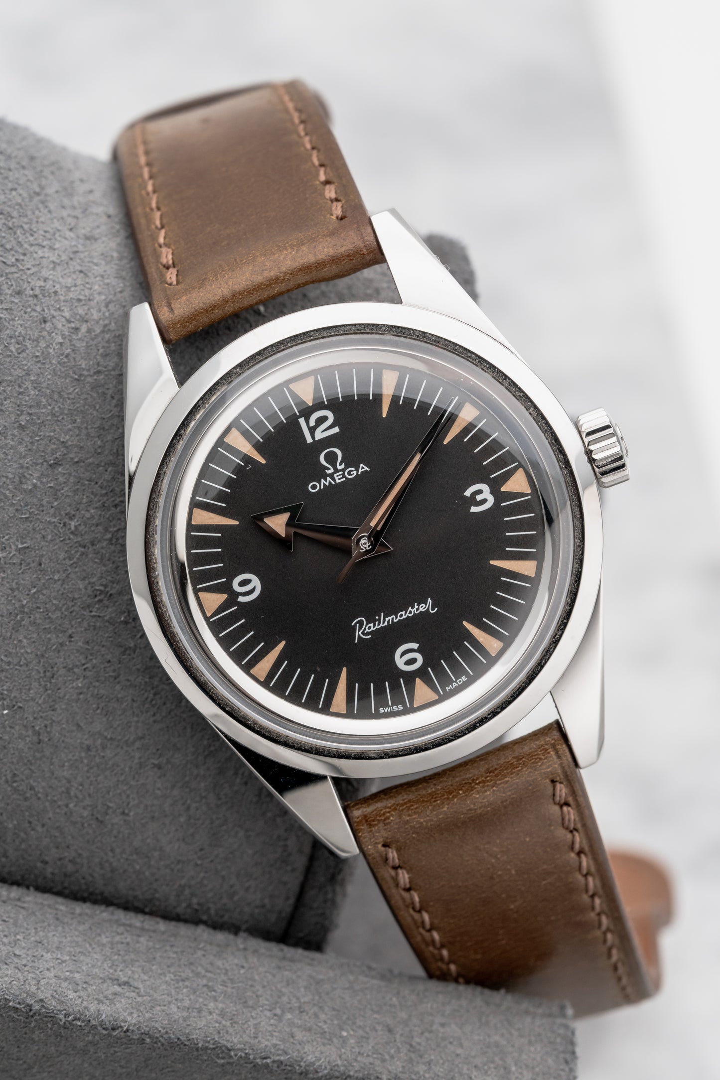 Omega Railmaster Trilogy 220.10.38.20.01.002, Black Dial